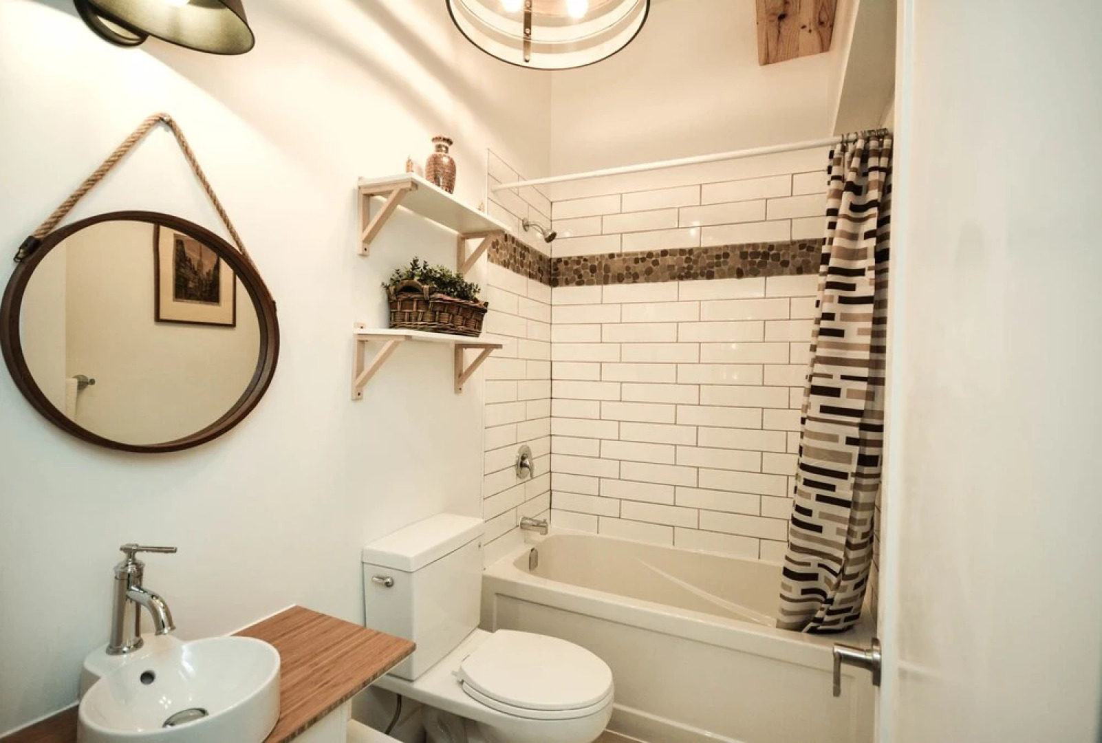 M. Hooper Downtown Luxury