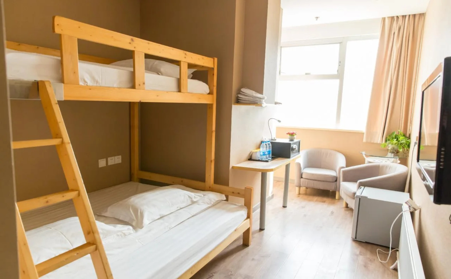 Shanghai Blue Mountain Bund Youth Hostel