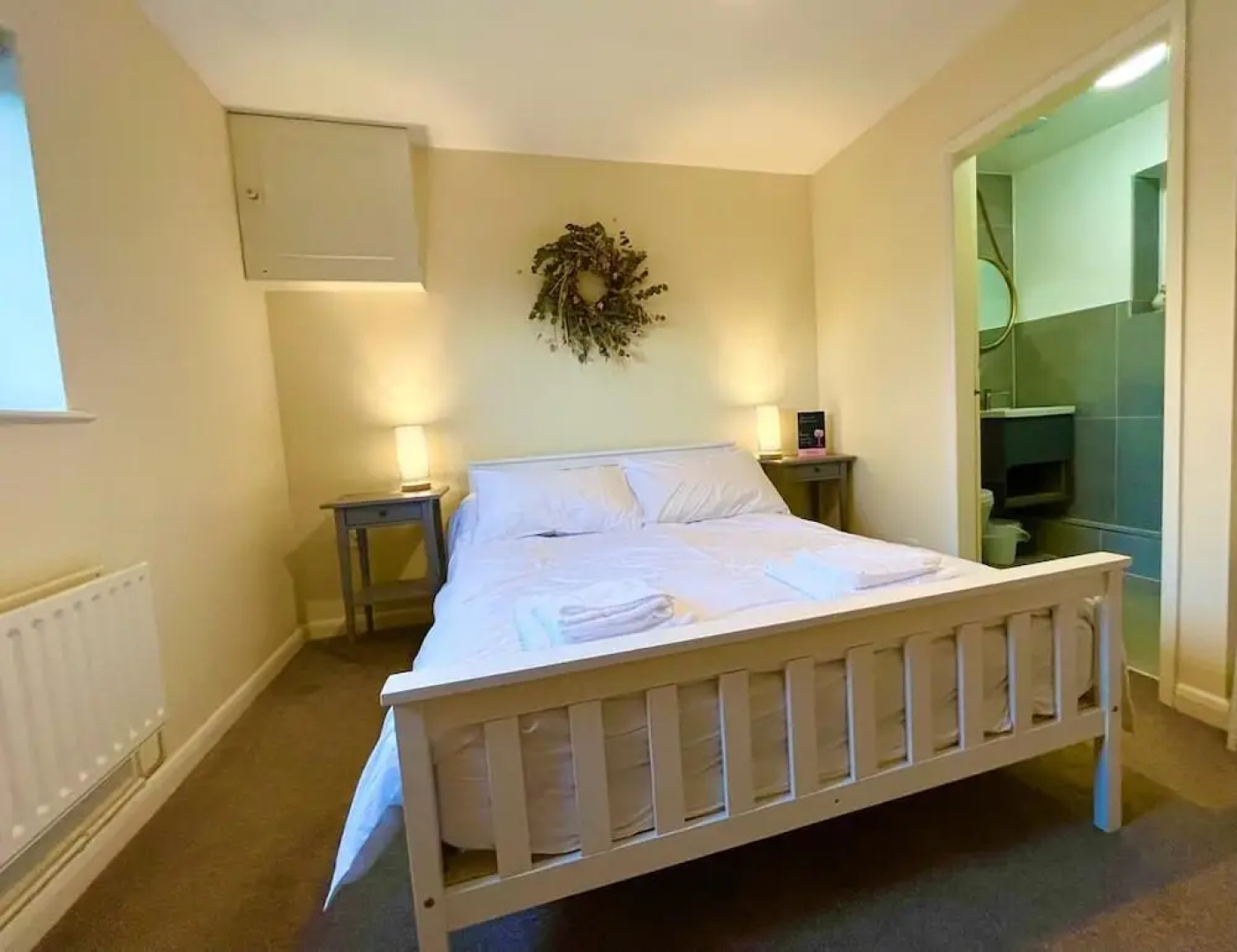 The Farmyard Inn