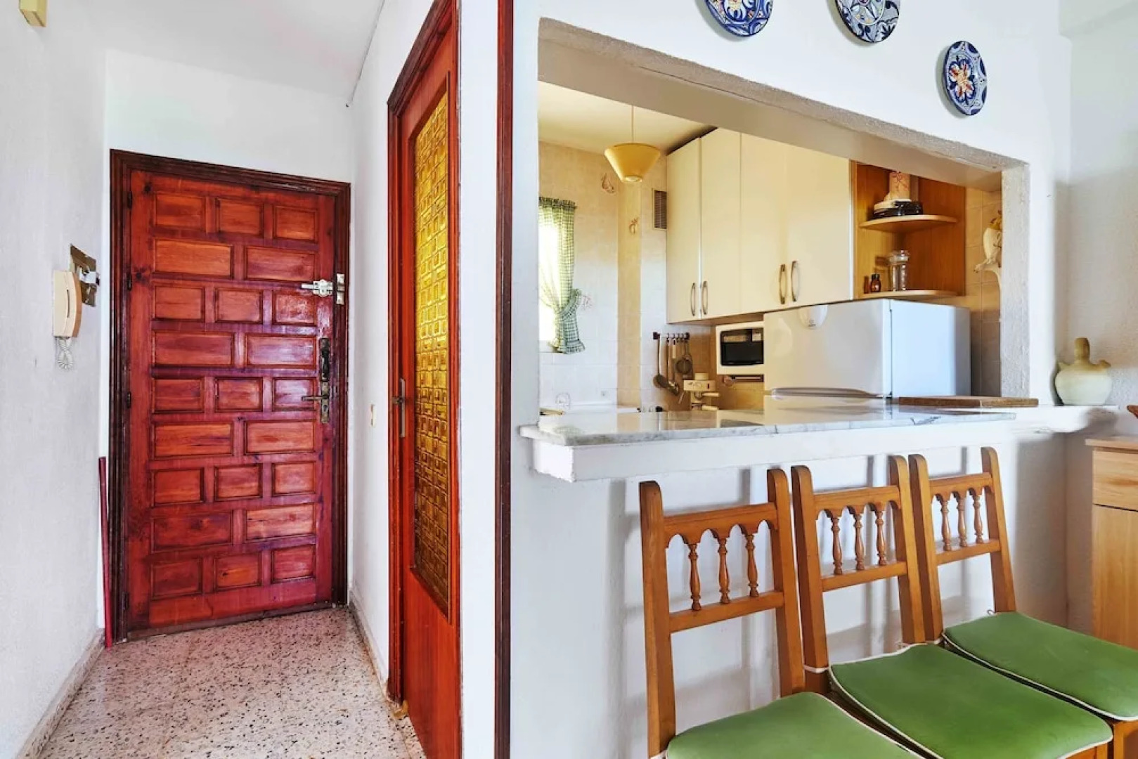 Sea view Apartment for 4