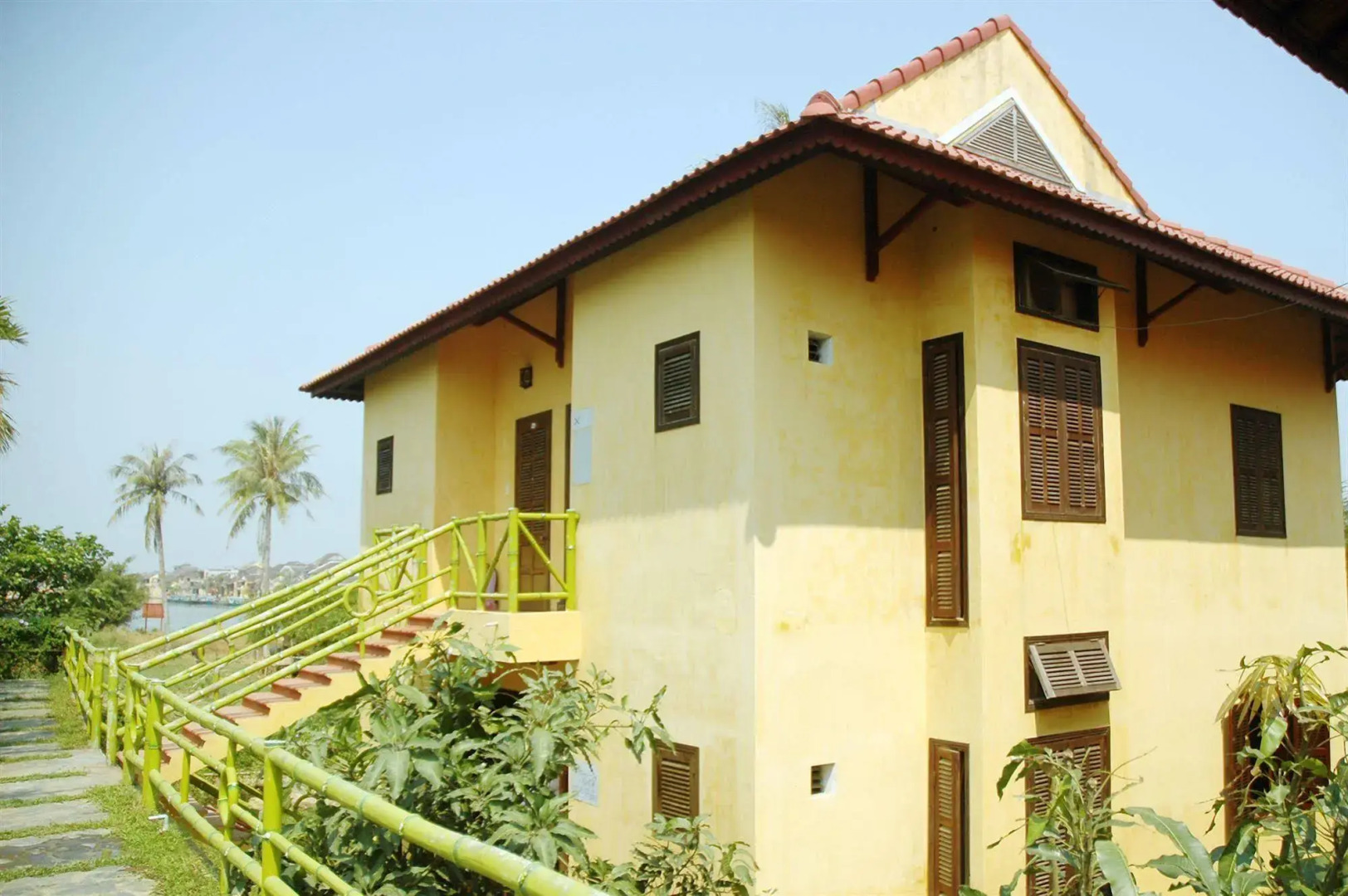 Waterside Resort & Spa