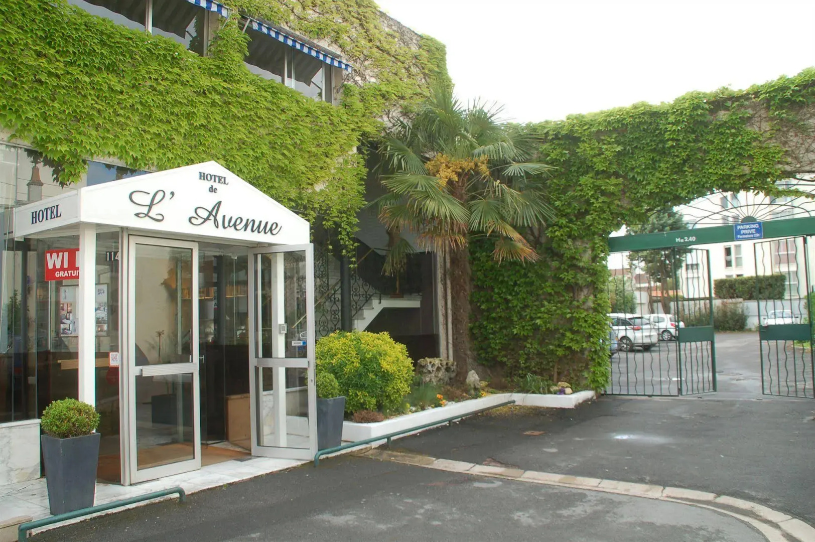 Hôtel De Lavenue