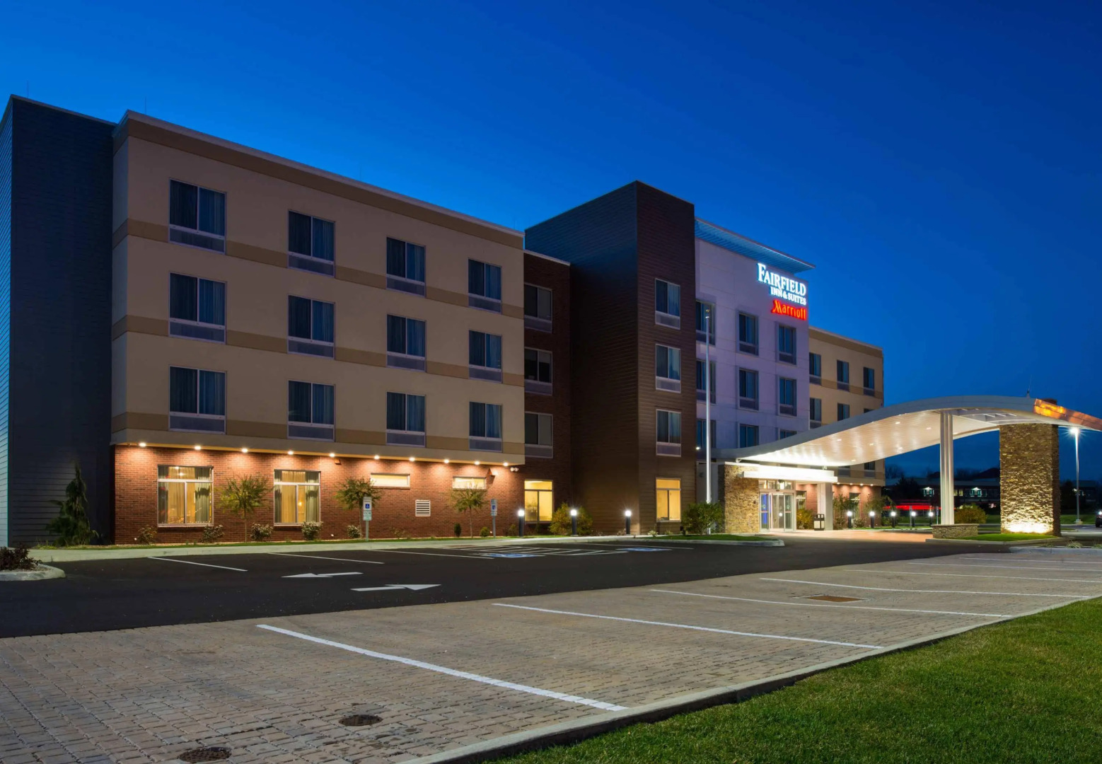 Fairfield Inn and Suites by Marriott Akron Stow