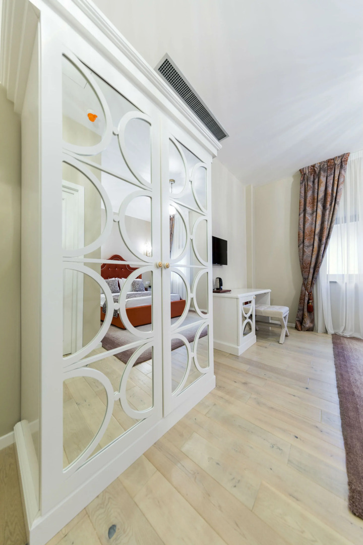 The Mansion Boutique Hotel