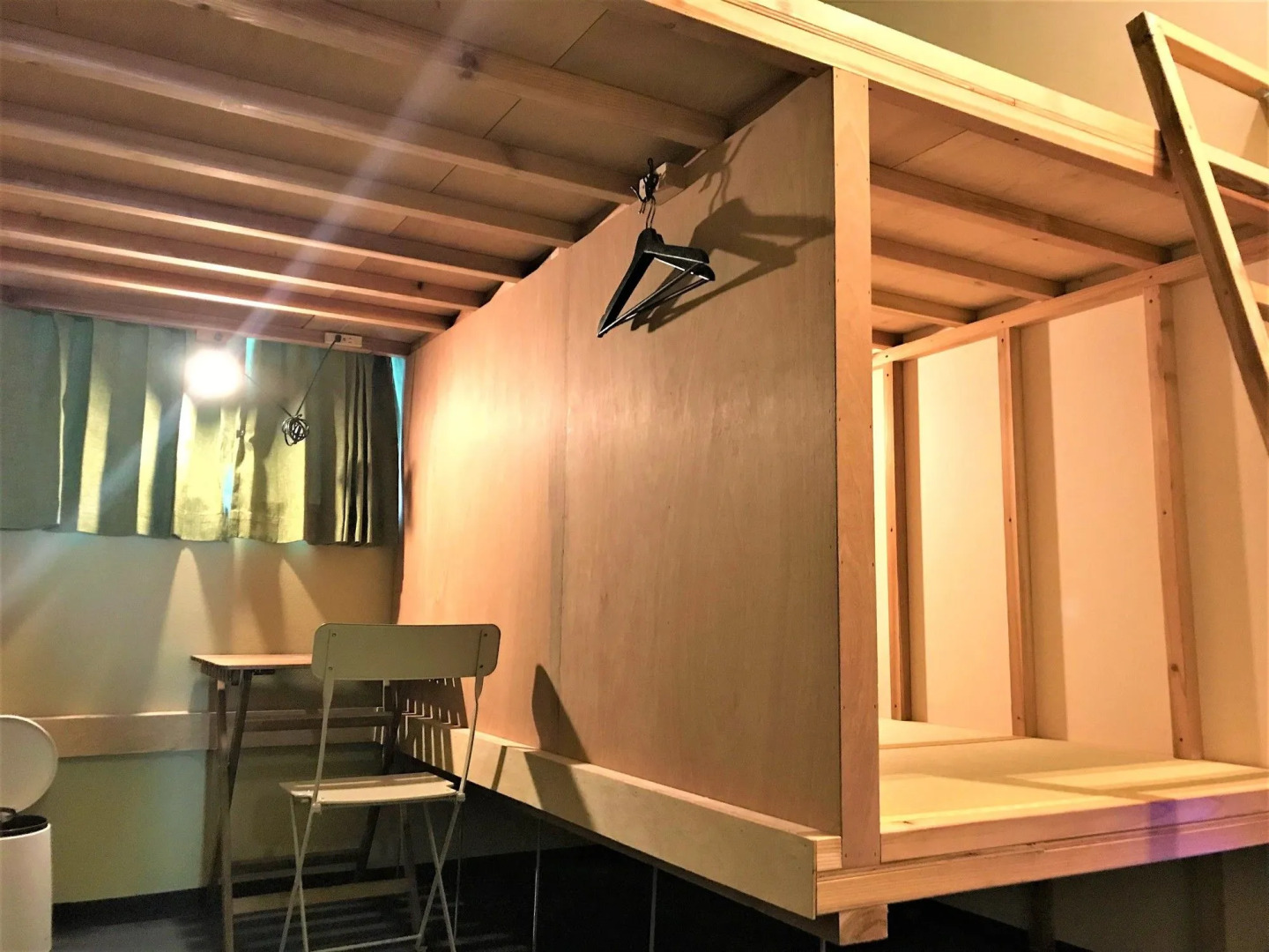 AIEN Coffee and hostel