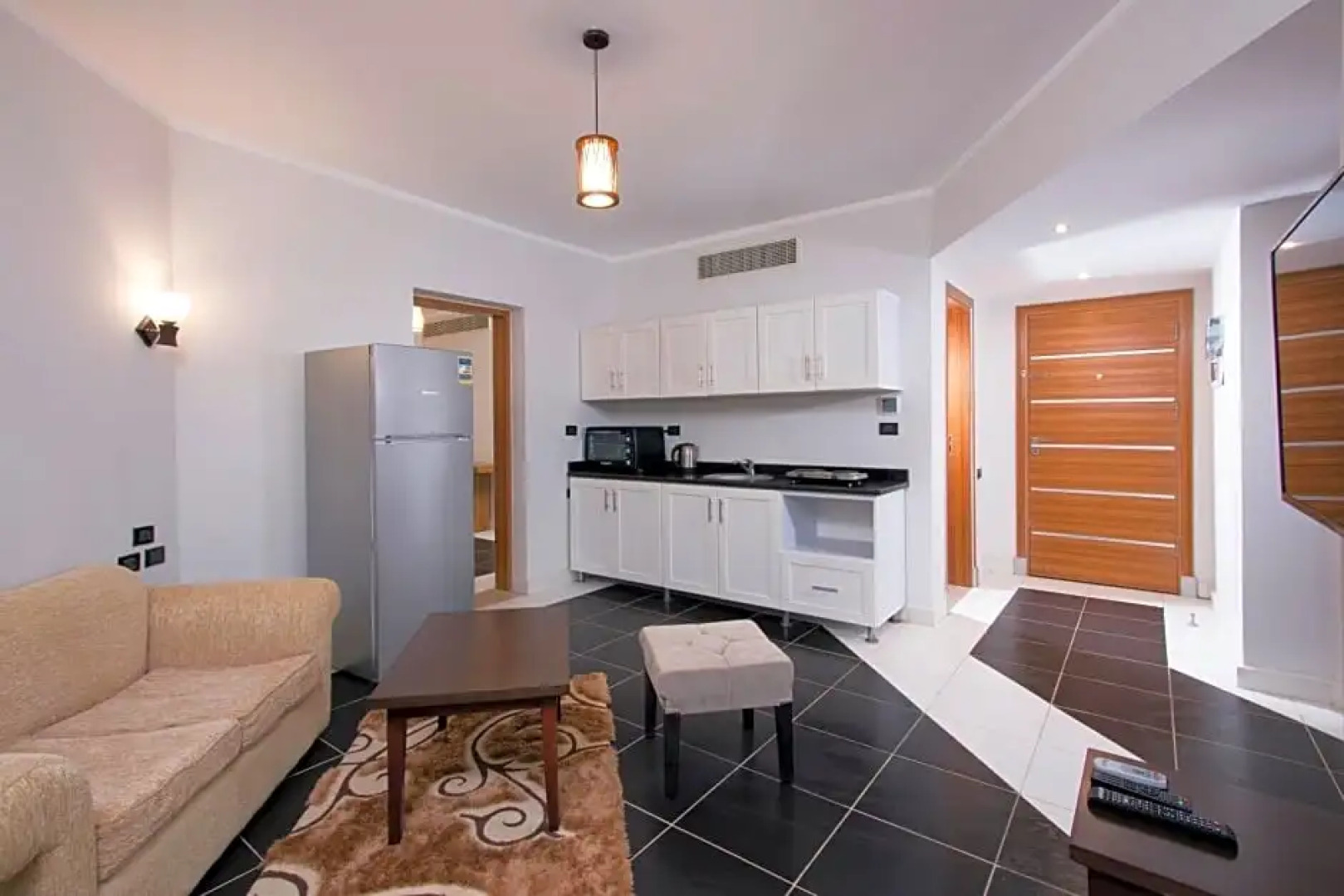 Royal Beach Serviced Apartments