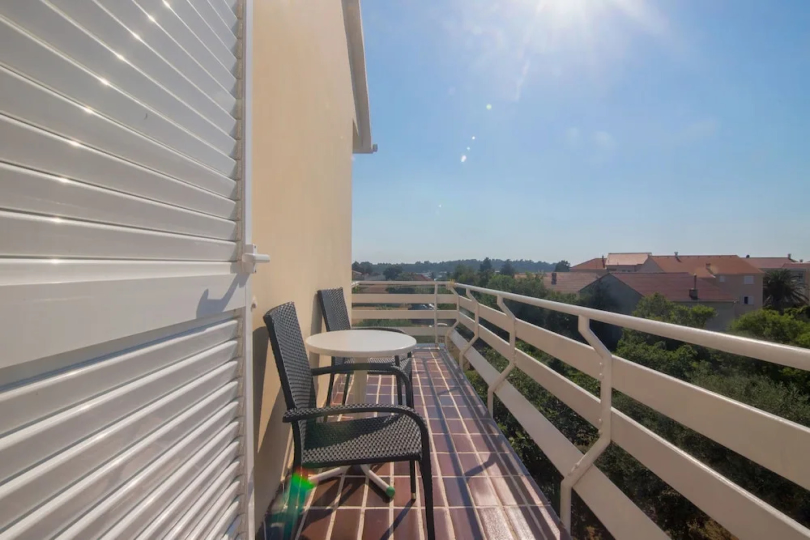 Apartments & Rooms Nada