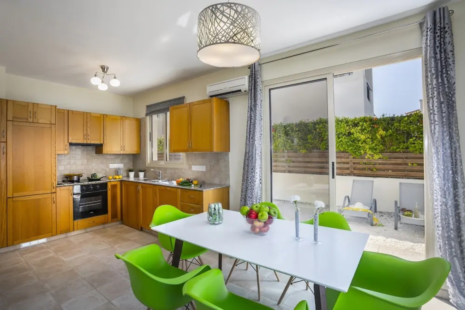 Faros Villa Shamrock