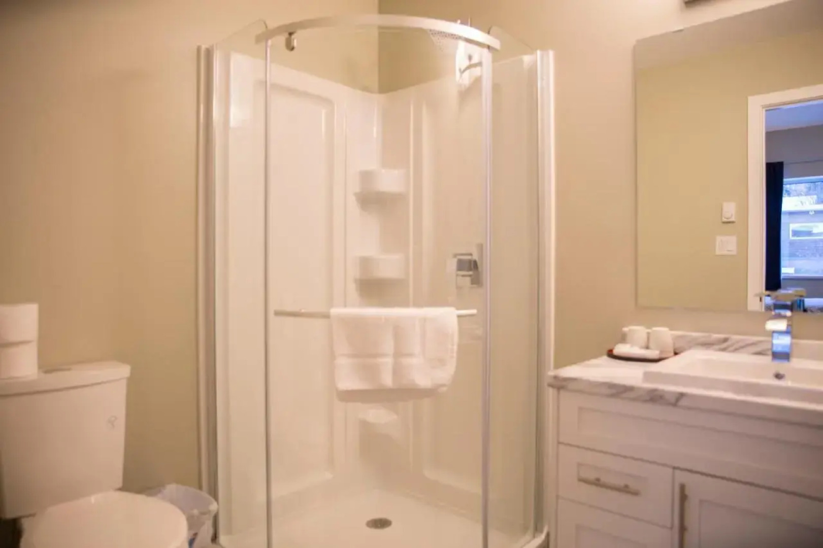 Downtown Whitehorse Deluxe 2 Bedroom Condo