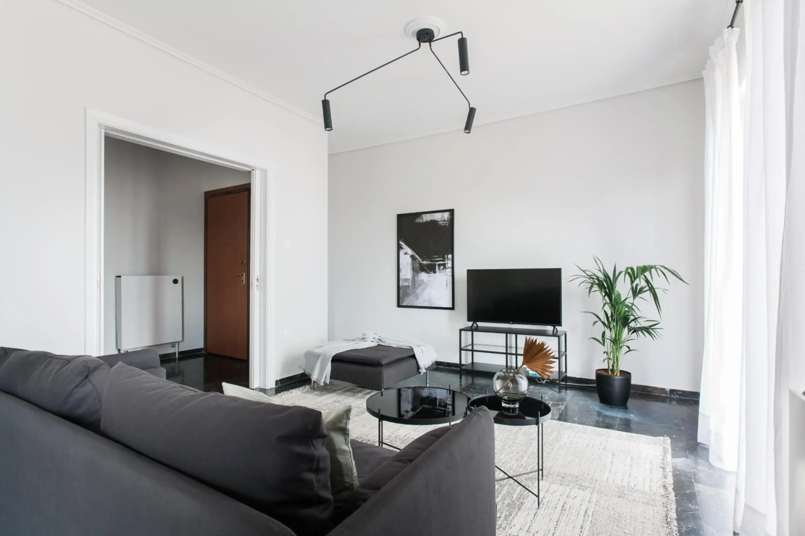 Spacious 1BD Apartment near HELEXPO Marousi by UPSTREET