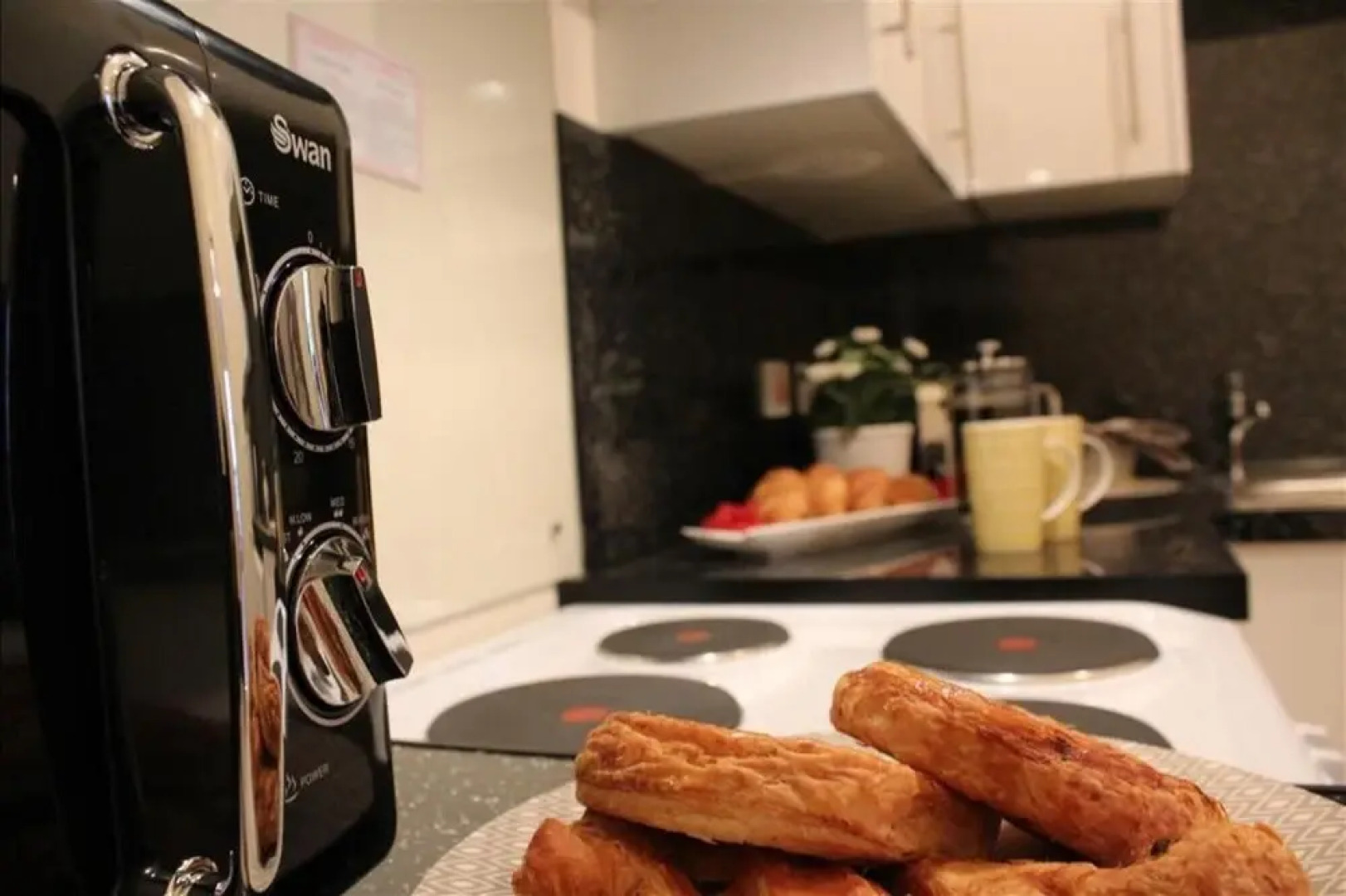 The Glyndwr - Berwyn House - Central Wrexham - Sleeps Up To 6