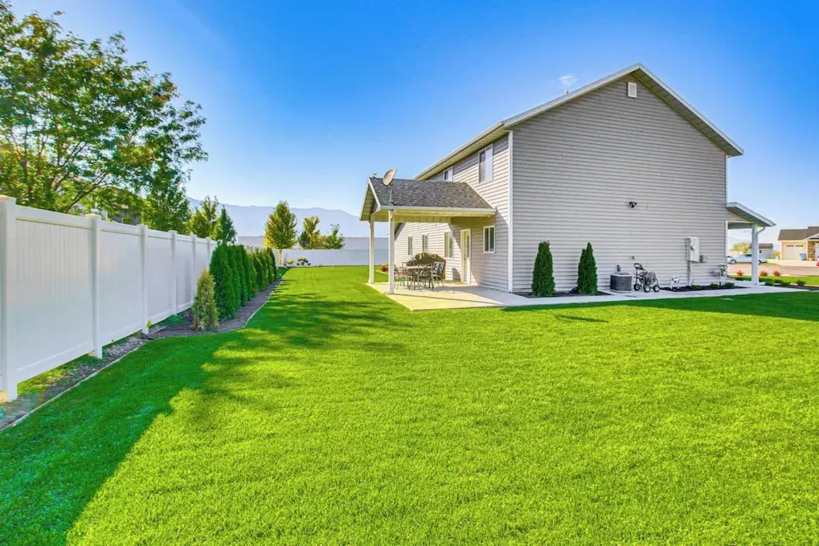 Utah Retreat w/ Patio, Gas Grill & Mountain Views!