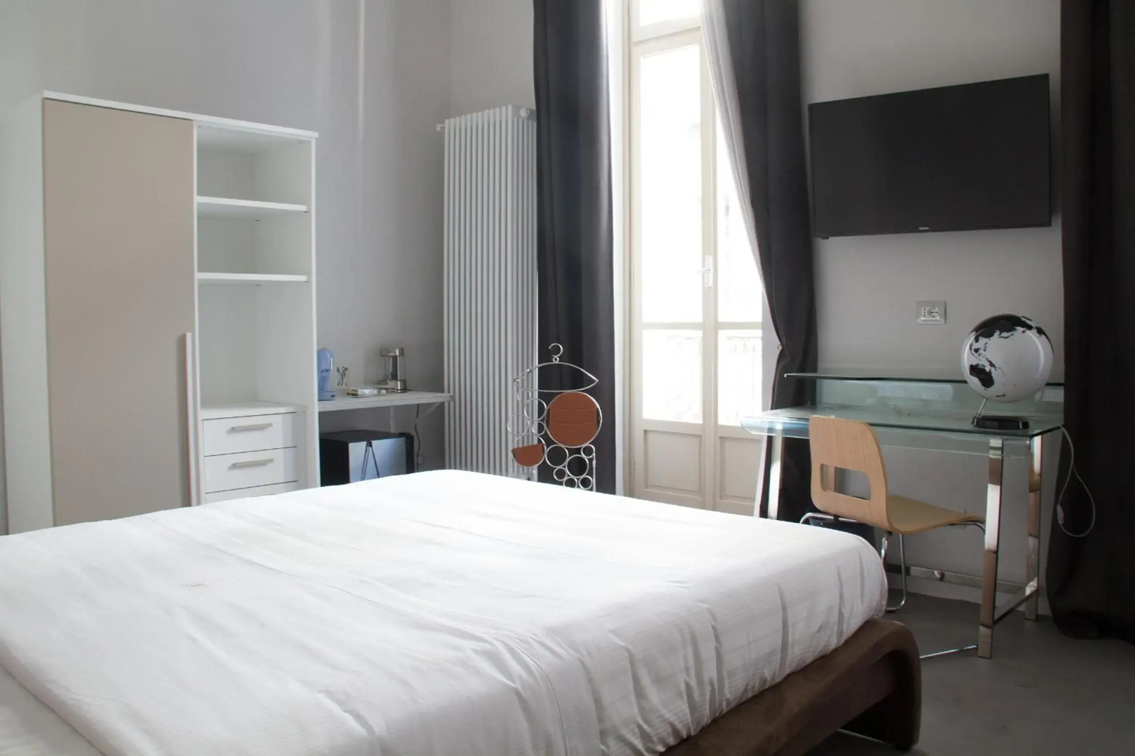 Piazza Castello Suite