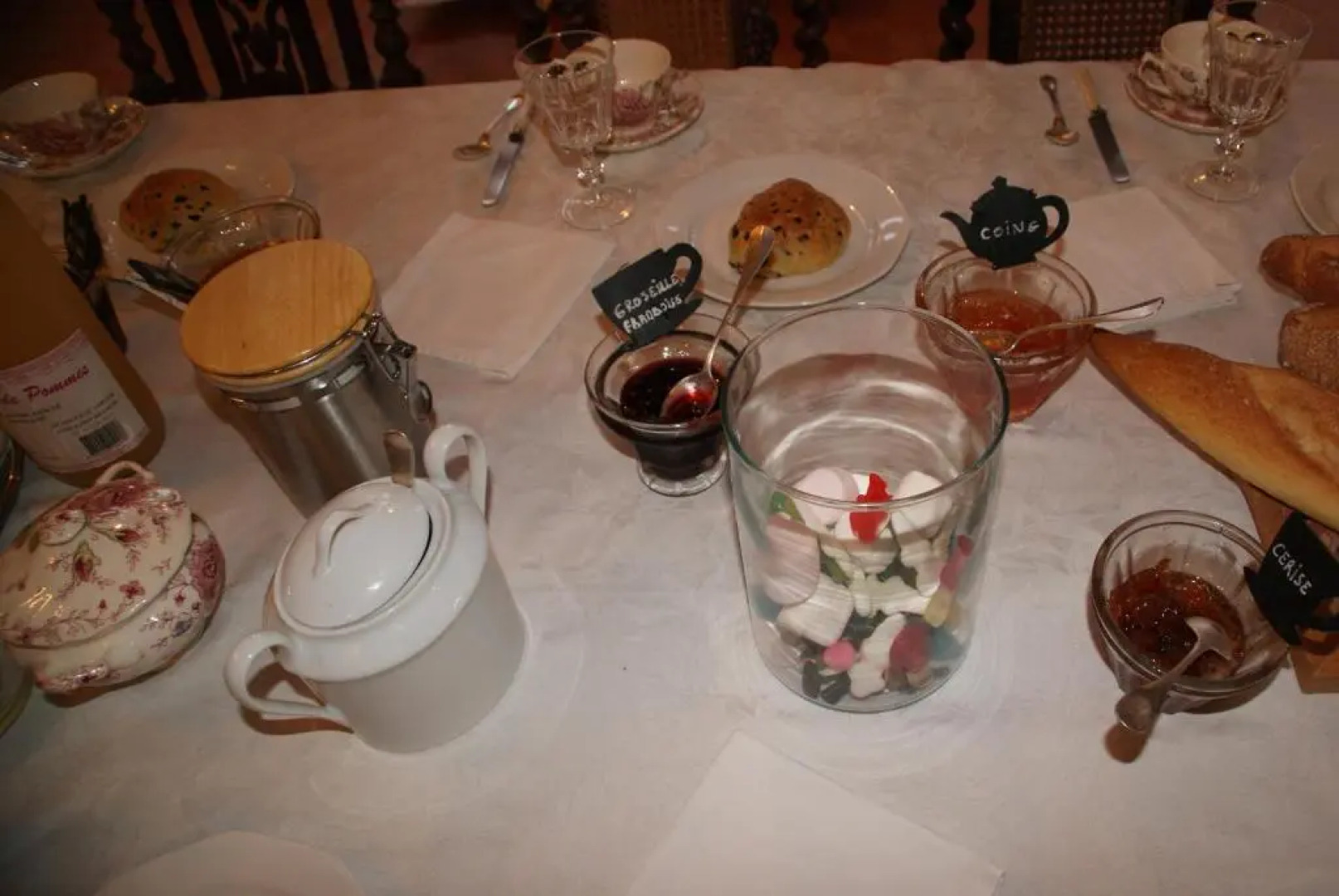 Chateau De Vaugrignon