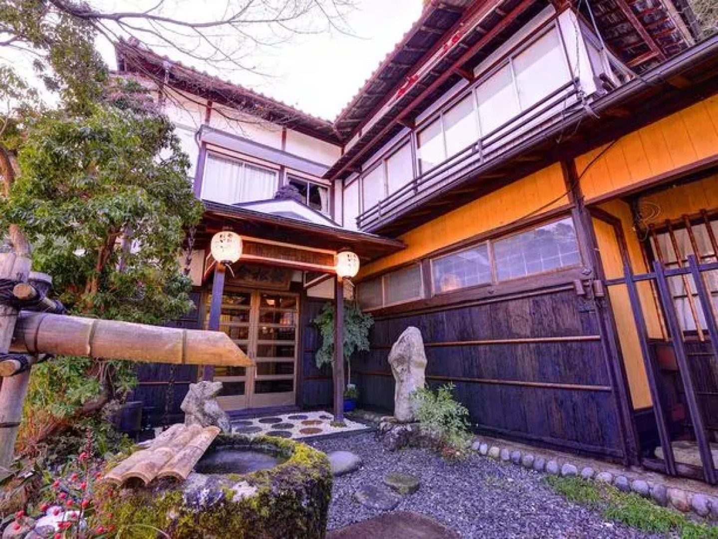 Ryoriryokan kinshokan