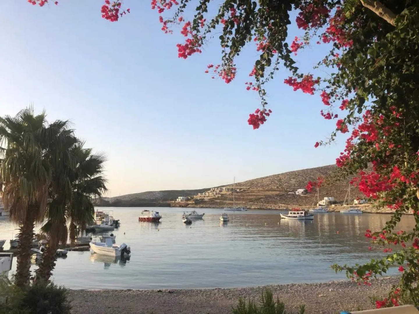 Family house by the seaside of Karavostasis