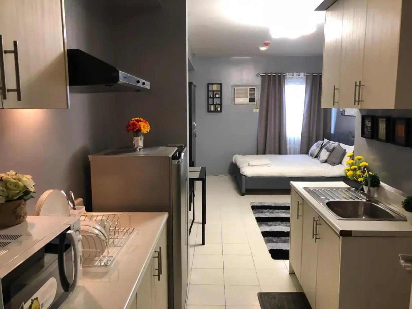 Centropolis Deluxe Couple Suite