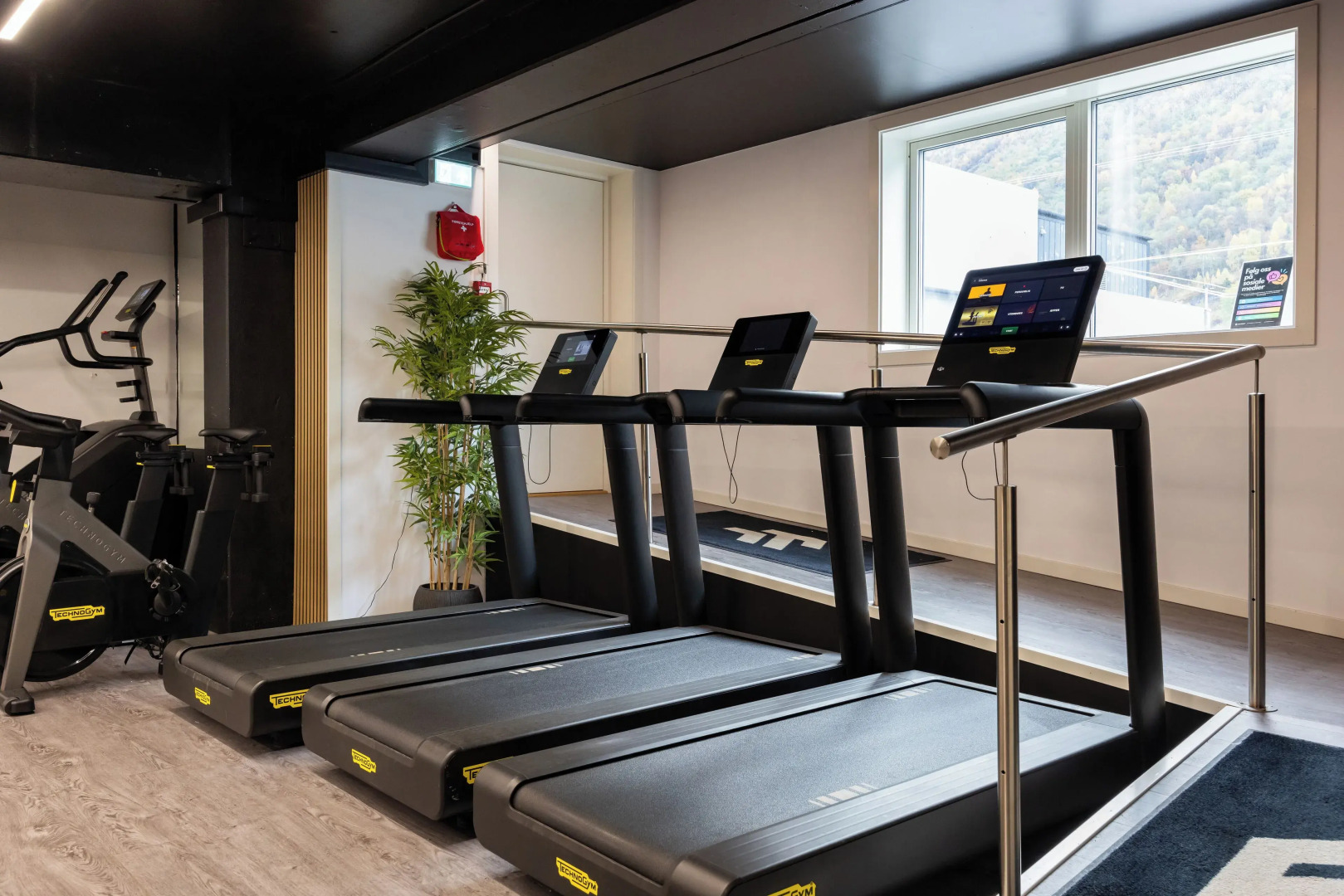 Stryn House Apartments & Hotel