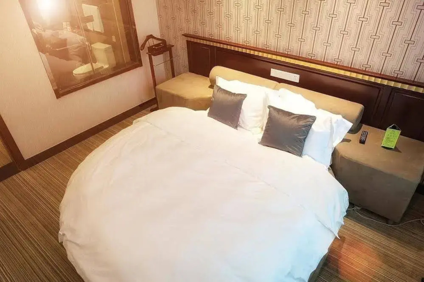 Kongfu Nanyuan Hotel