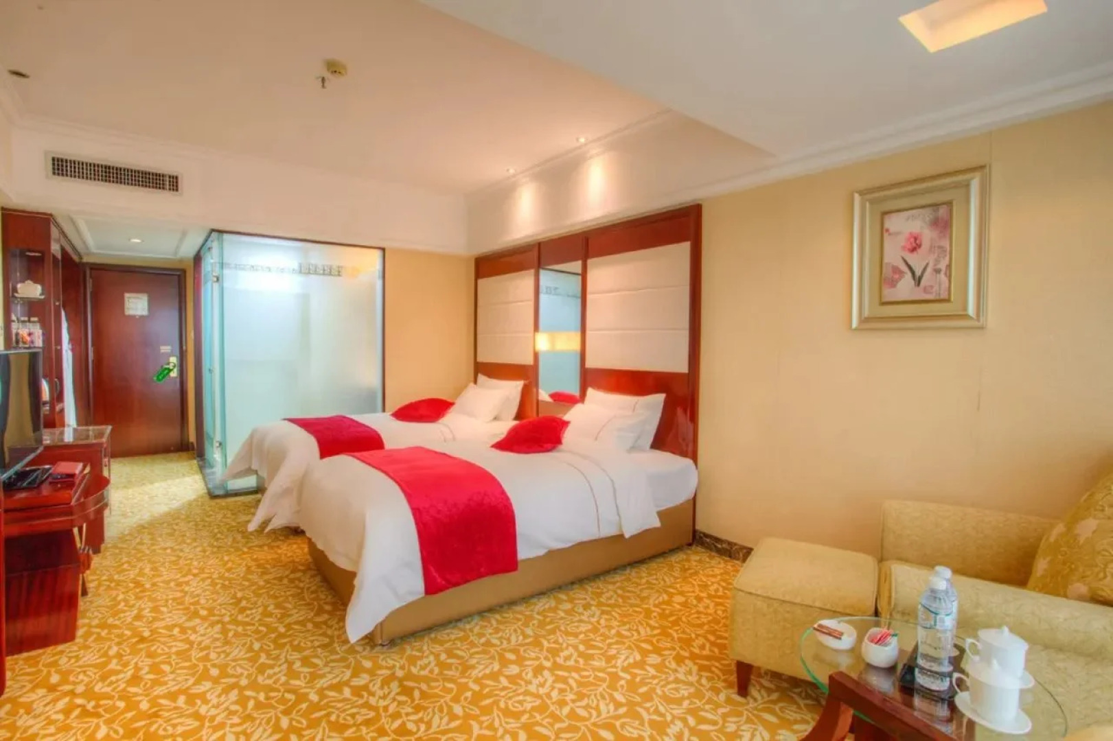 Yishan Business Hotel