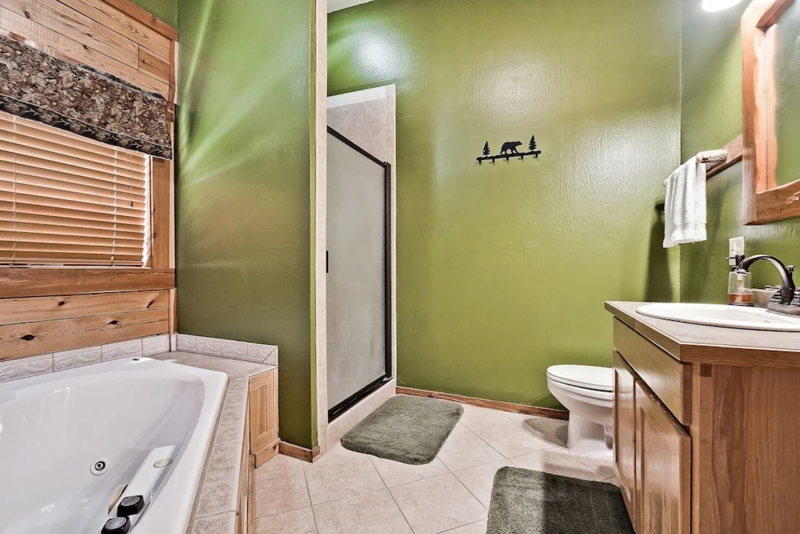 Lake Forest Luxury Log Cabins