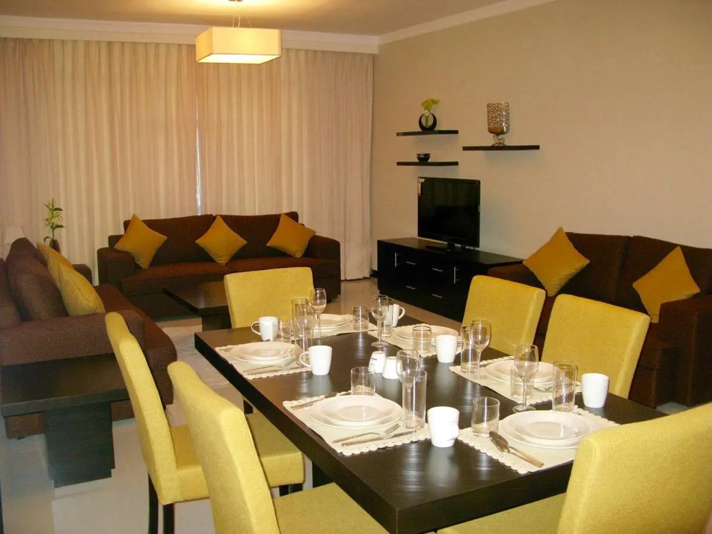 Tulip hotel And Suites