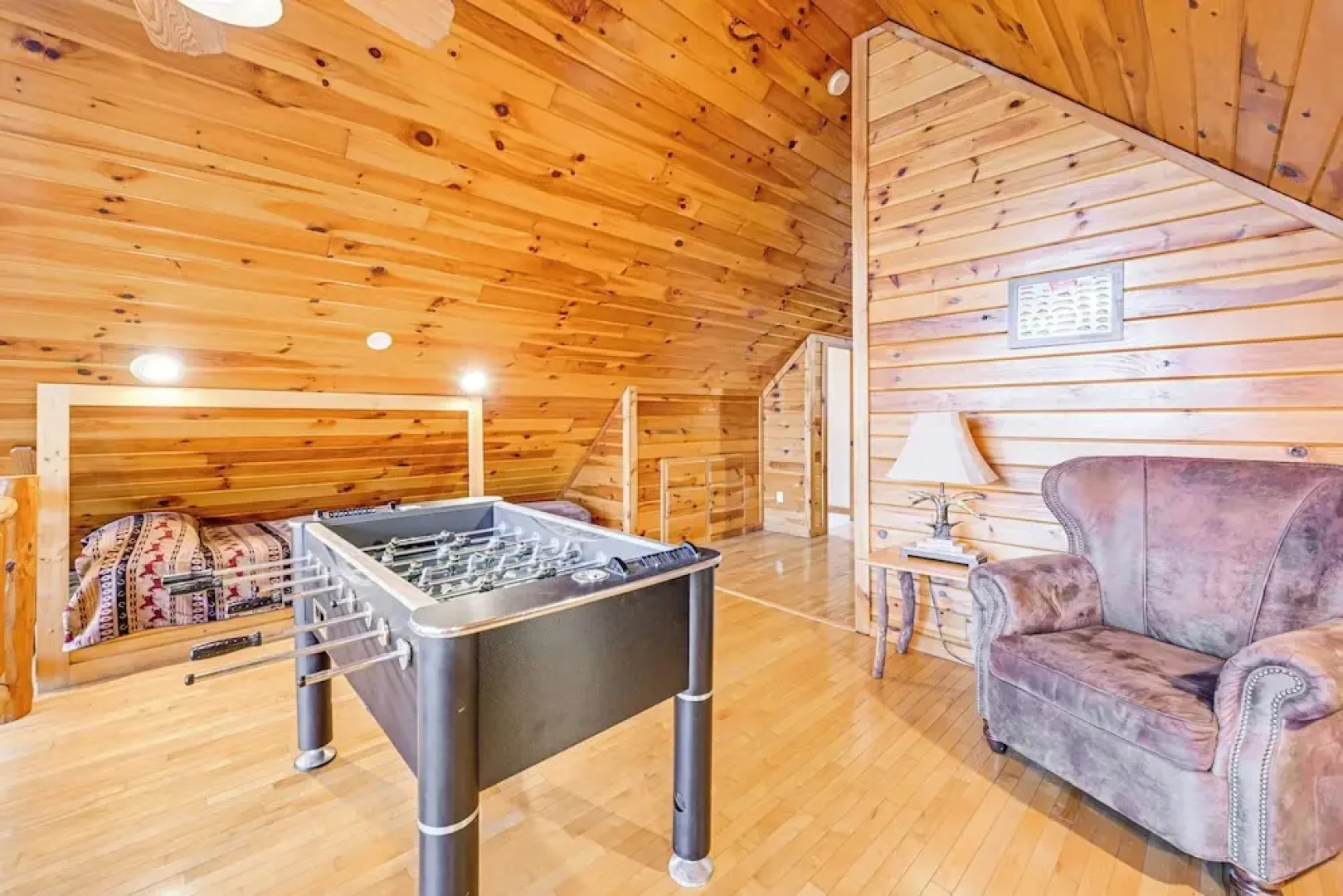 Tree-lined Cabin w/ Hot Tub & Deck in Bryson City