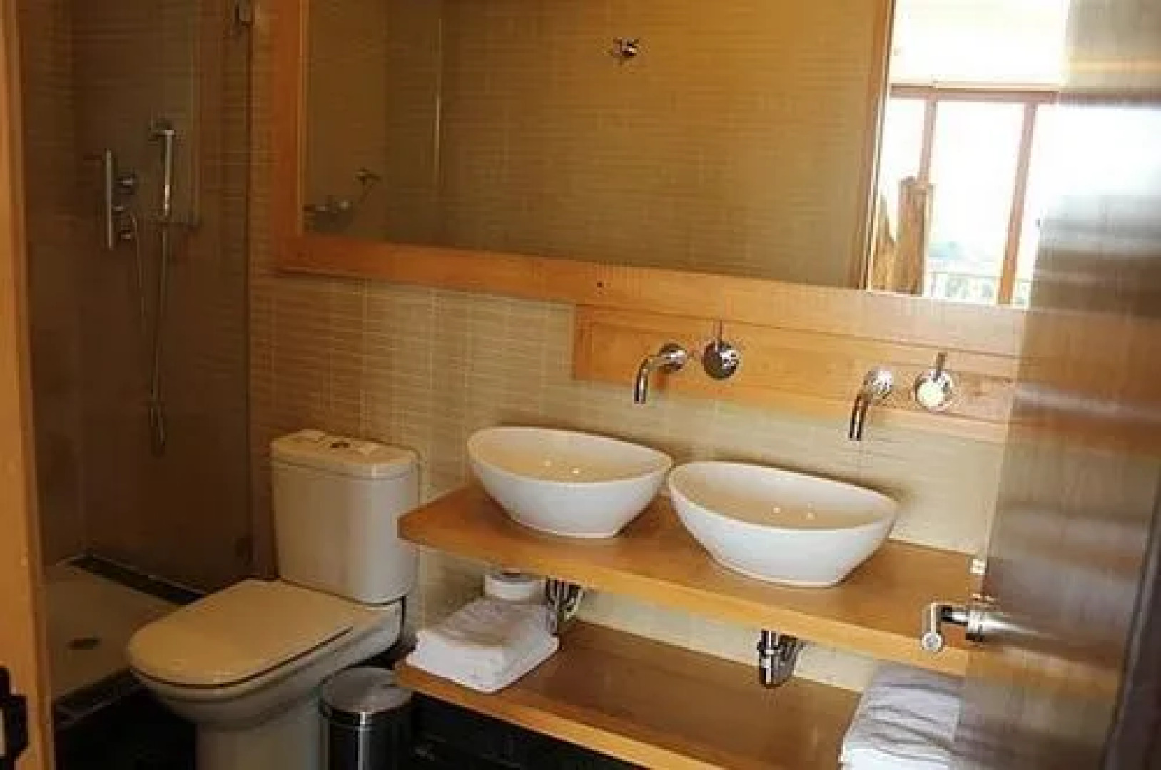 Arrebol Patagonia Hotel