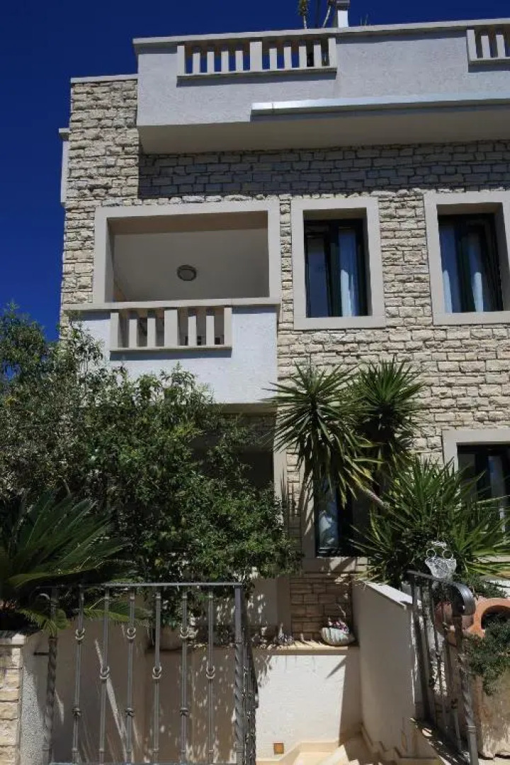 Beach Apartments Ankora