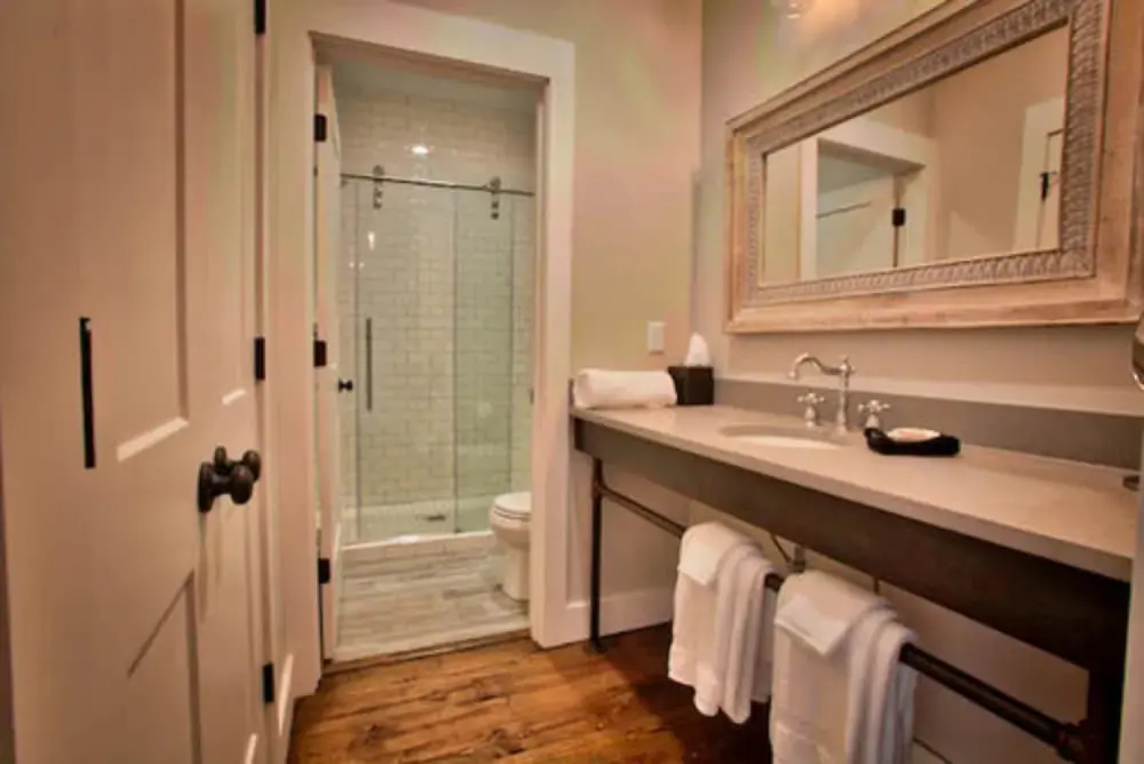 The Roost Ocean Springs