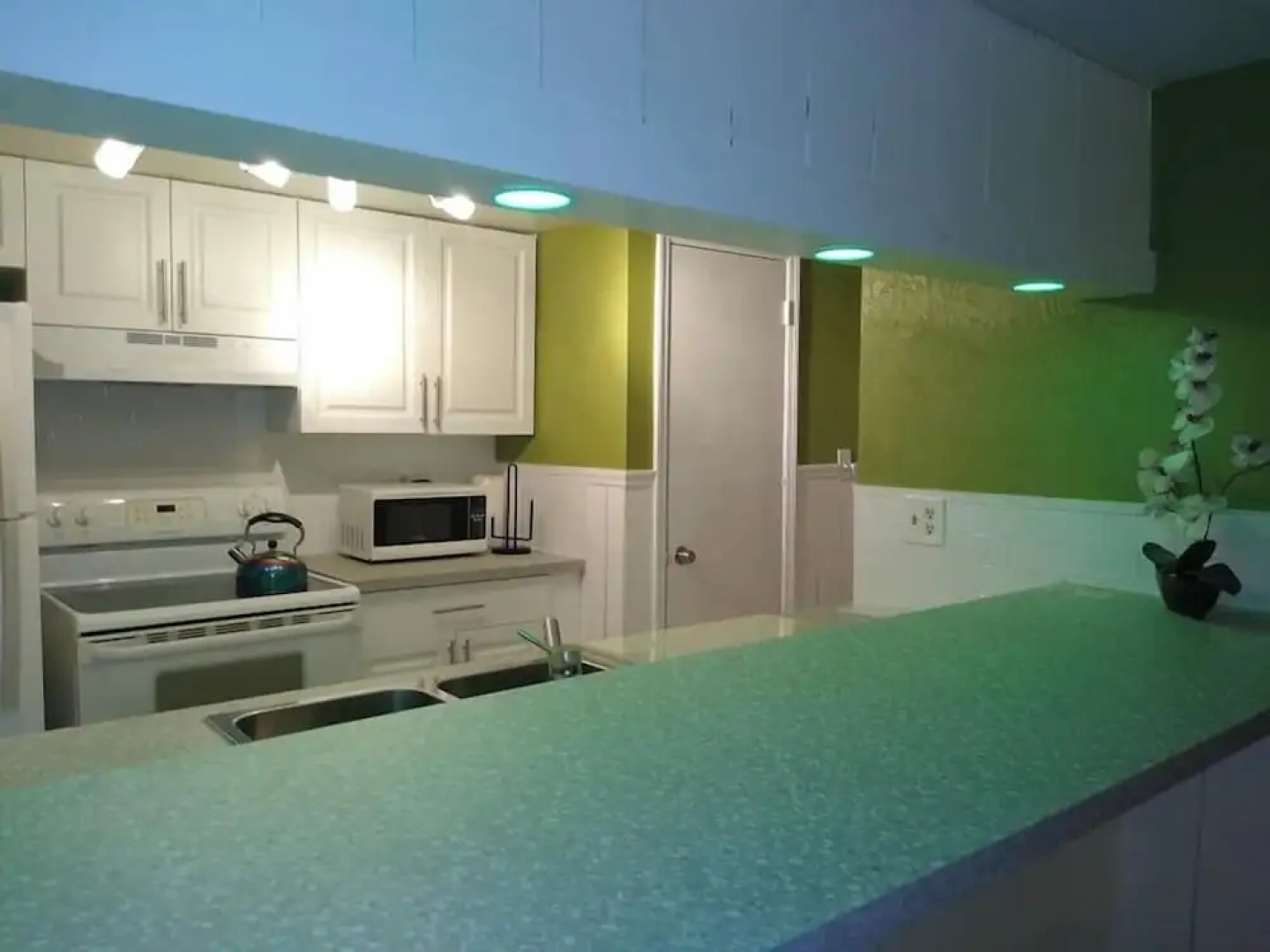 Bermuda Bay by Affordable Beach Condos