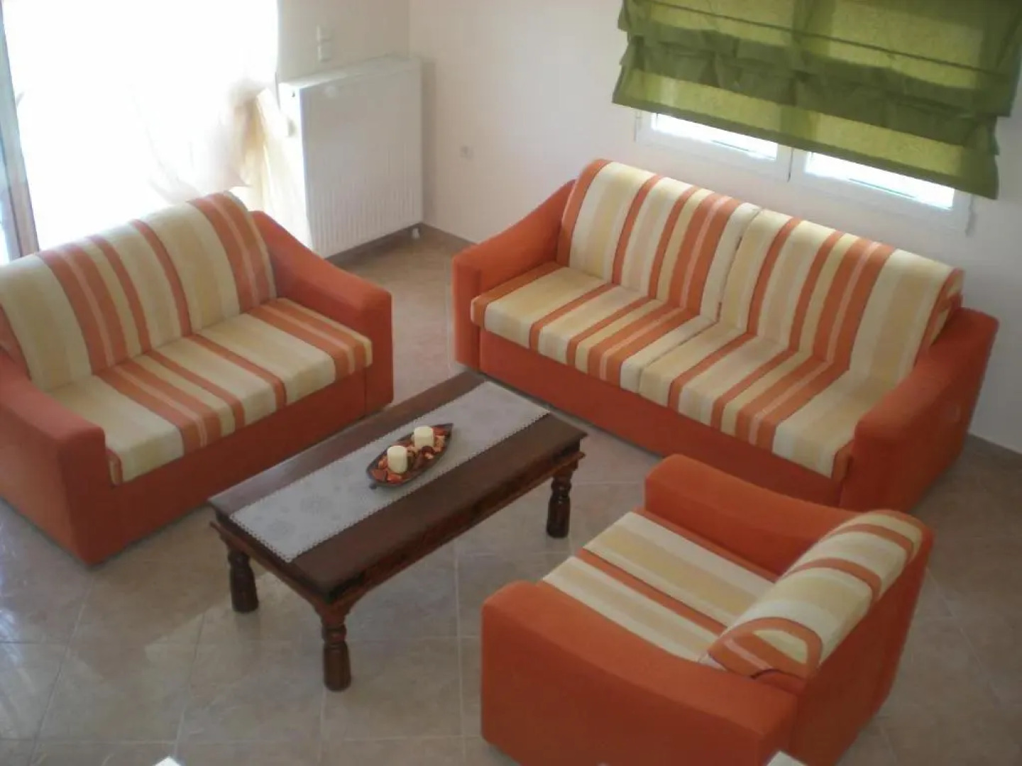 Nikolas & Anezina house