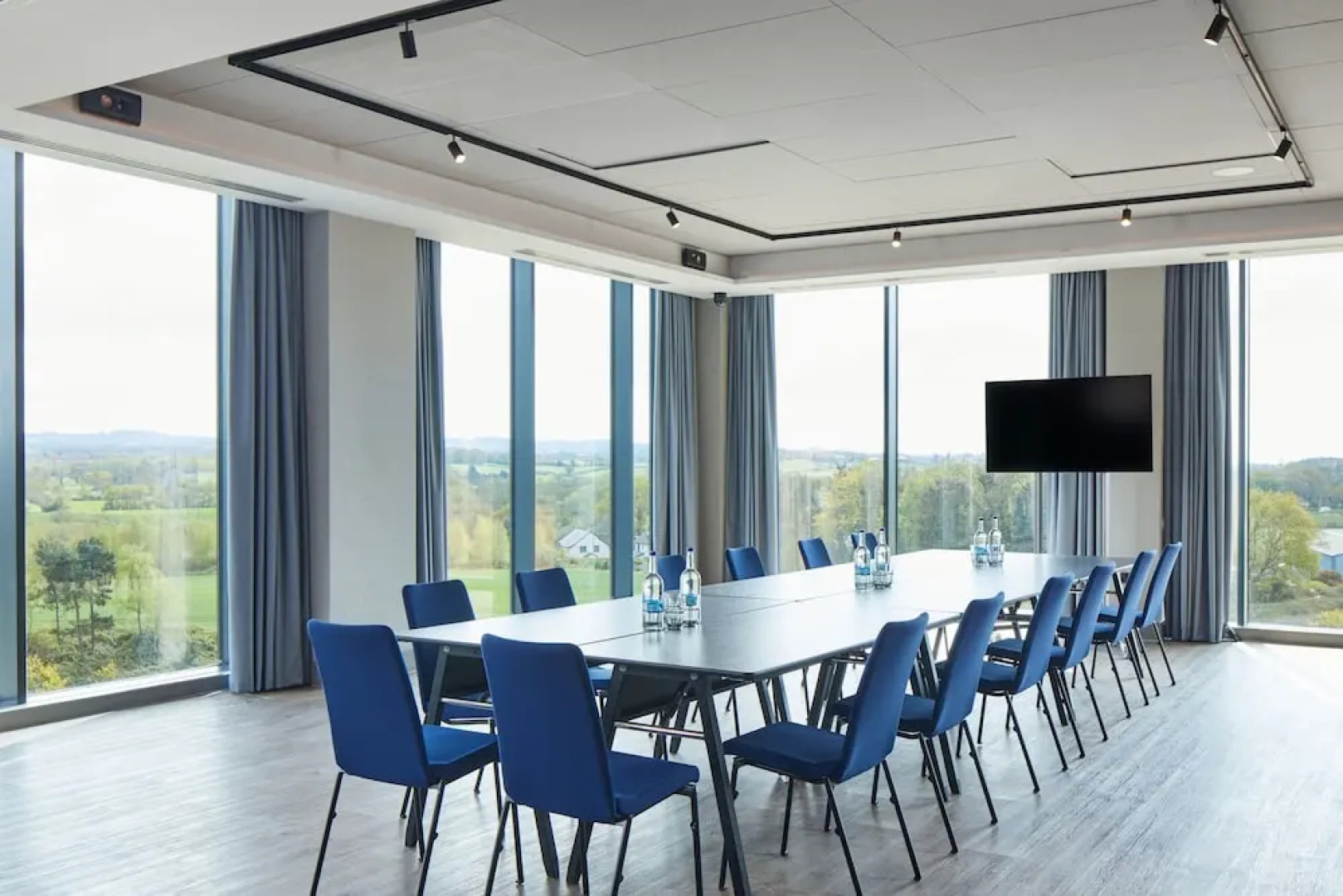 Courtyard Exeter Sandy Park