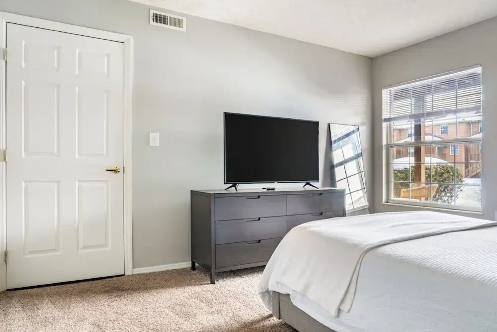 Landing Apartments Dayton