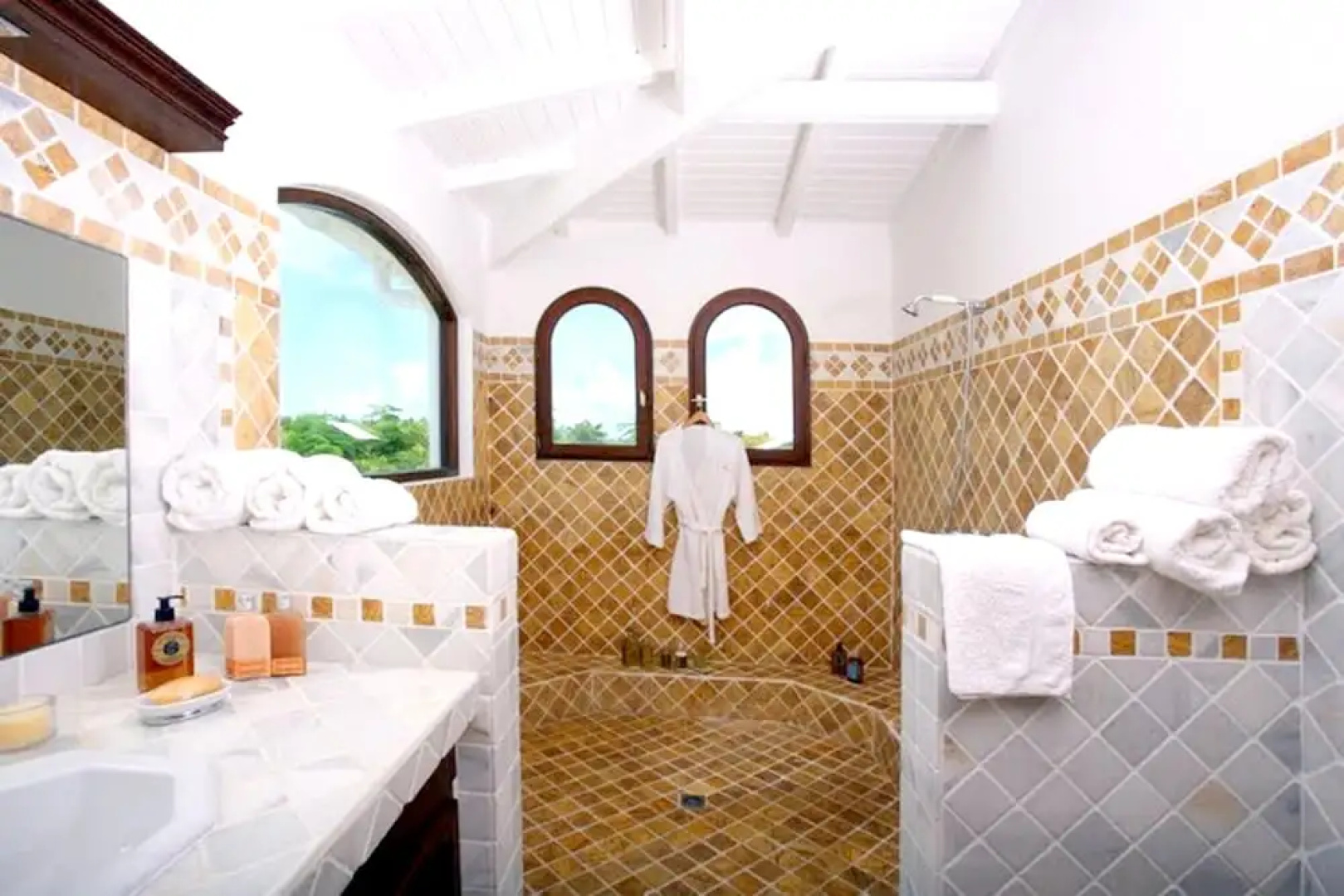 Villa With 4 Bedrooms in Saint Martin, With Wonderful sea View, Privat