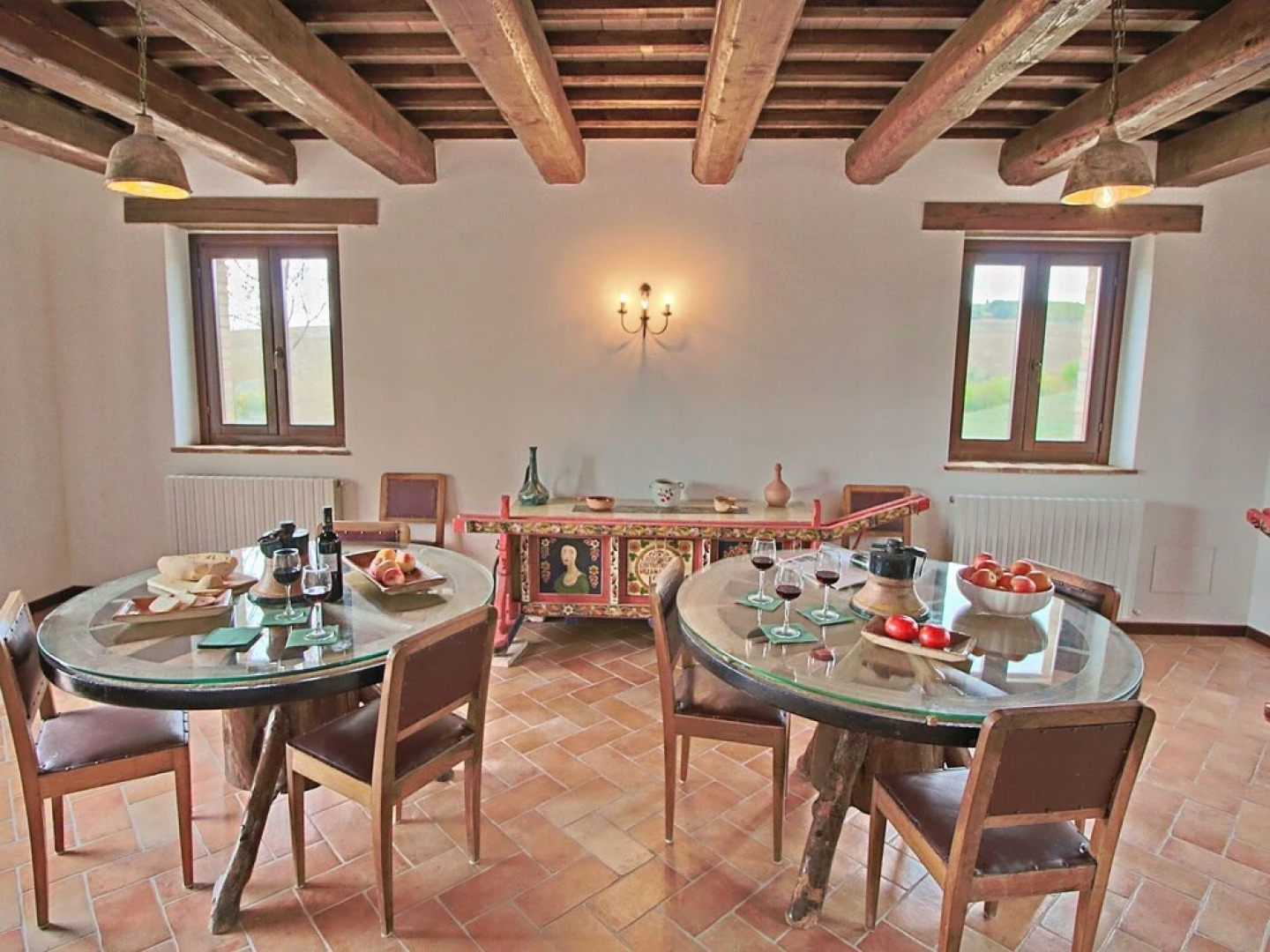 Luxurious Mansion with Private Garden in Montecassiano