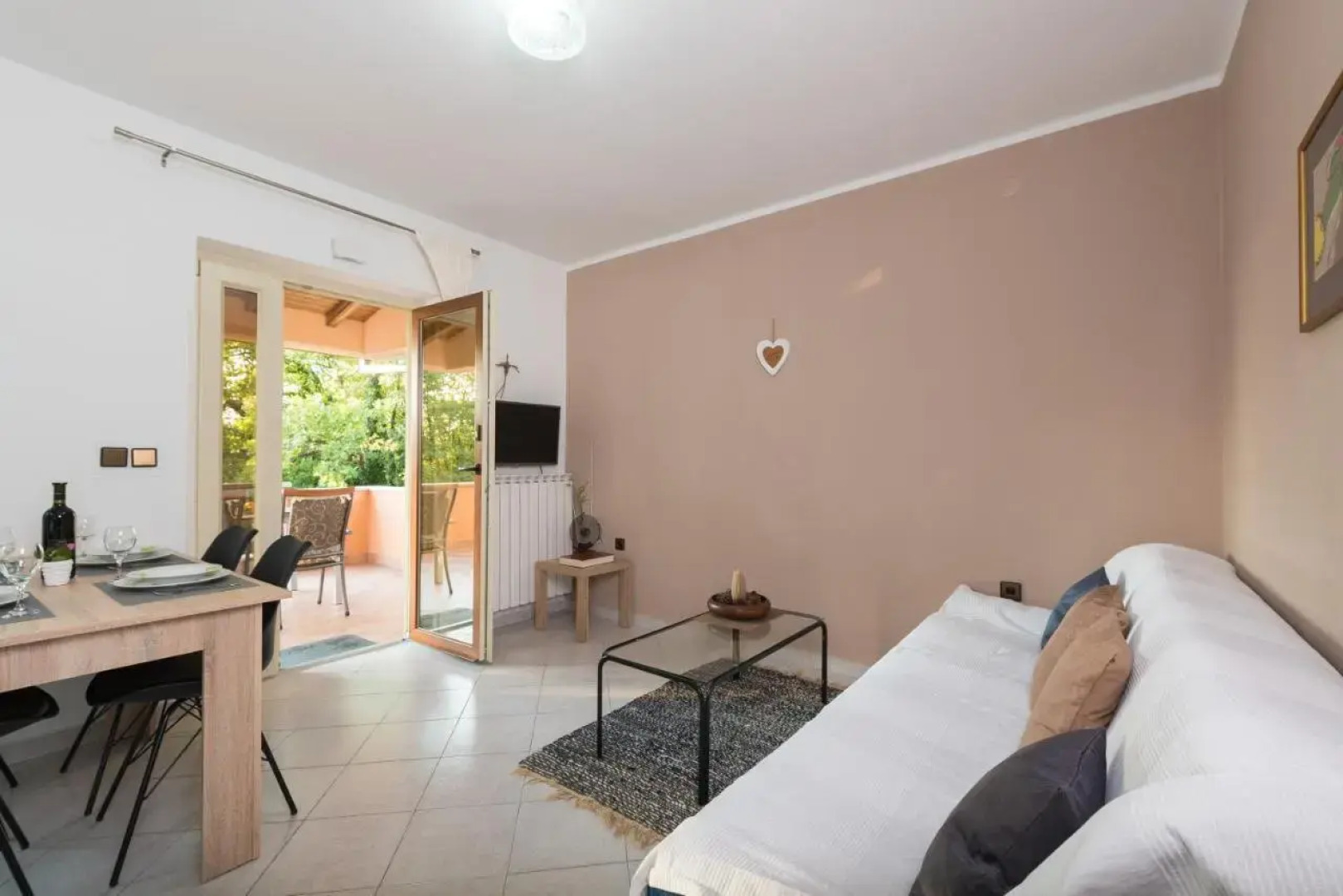 Apartments Karlo & Ivona