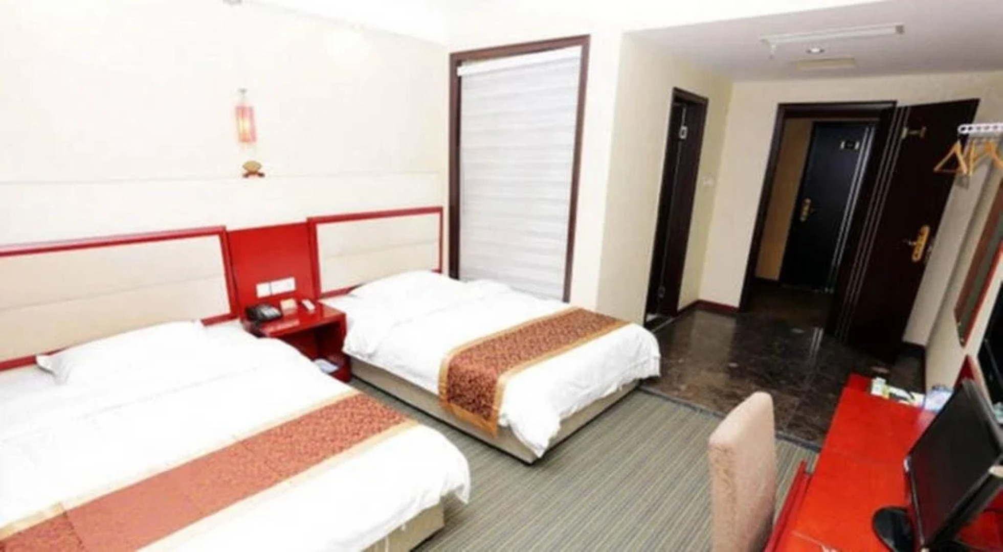 Chuzhou Yuandingge Hotel