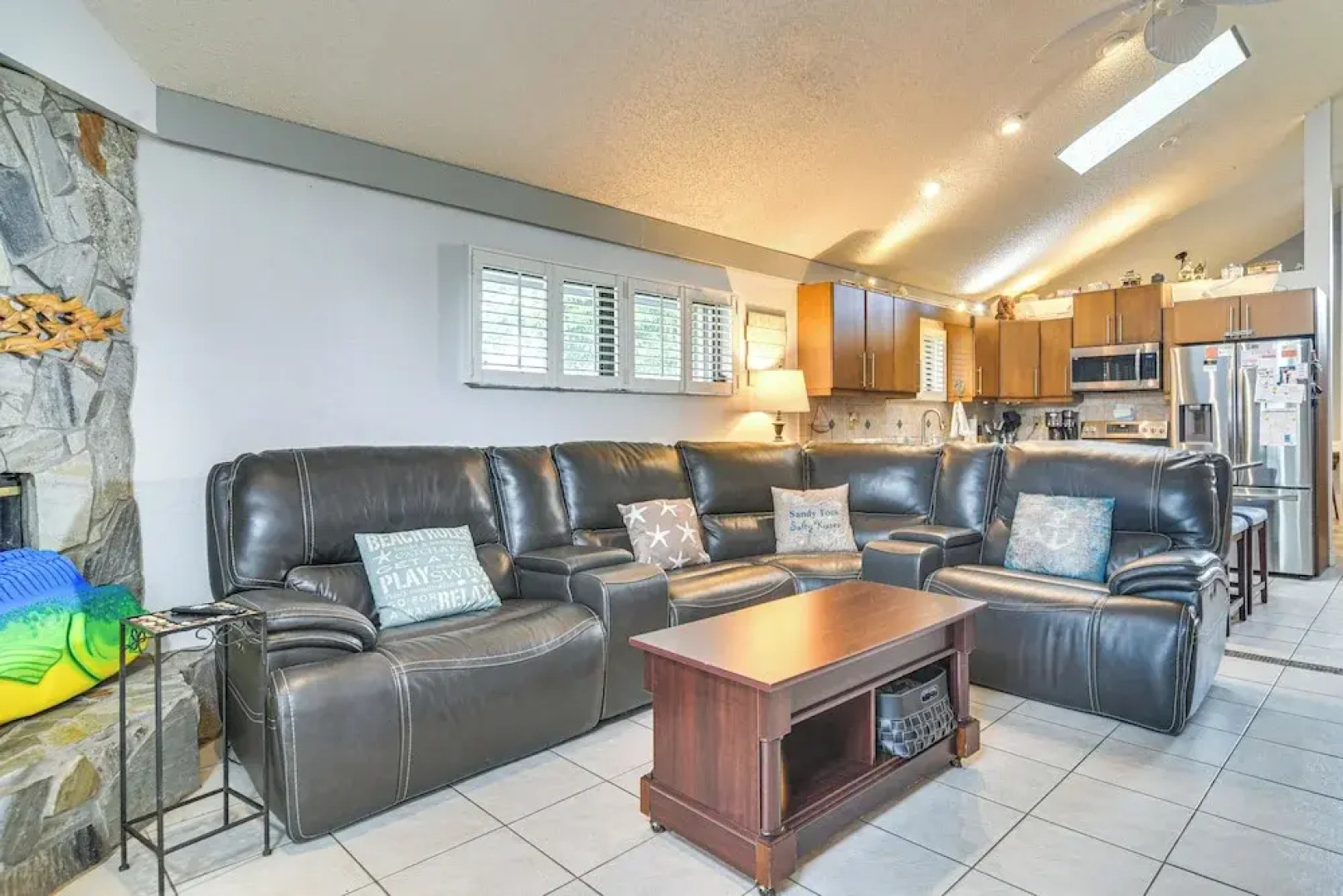 4 Mi to Beach: Sunny Seminole Home w/ Pool