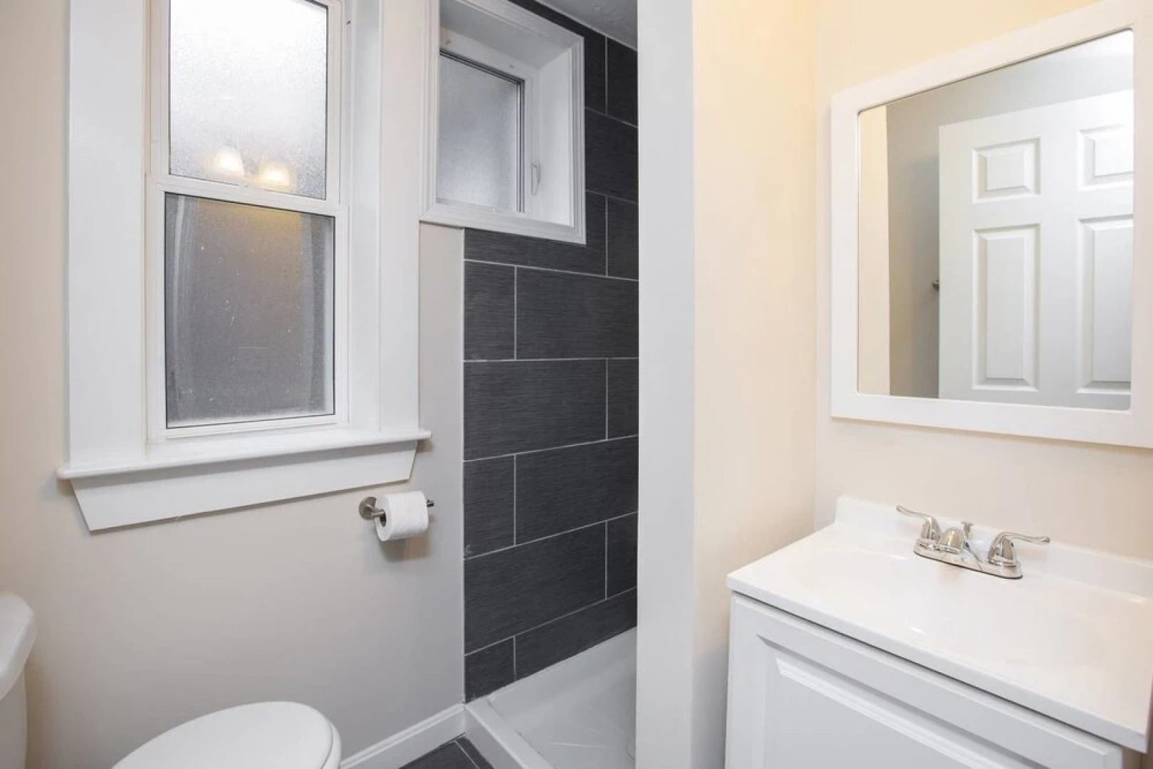 Beautiful 3BR in Heart of North End by Domio