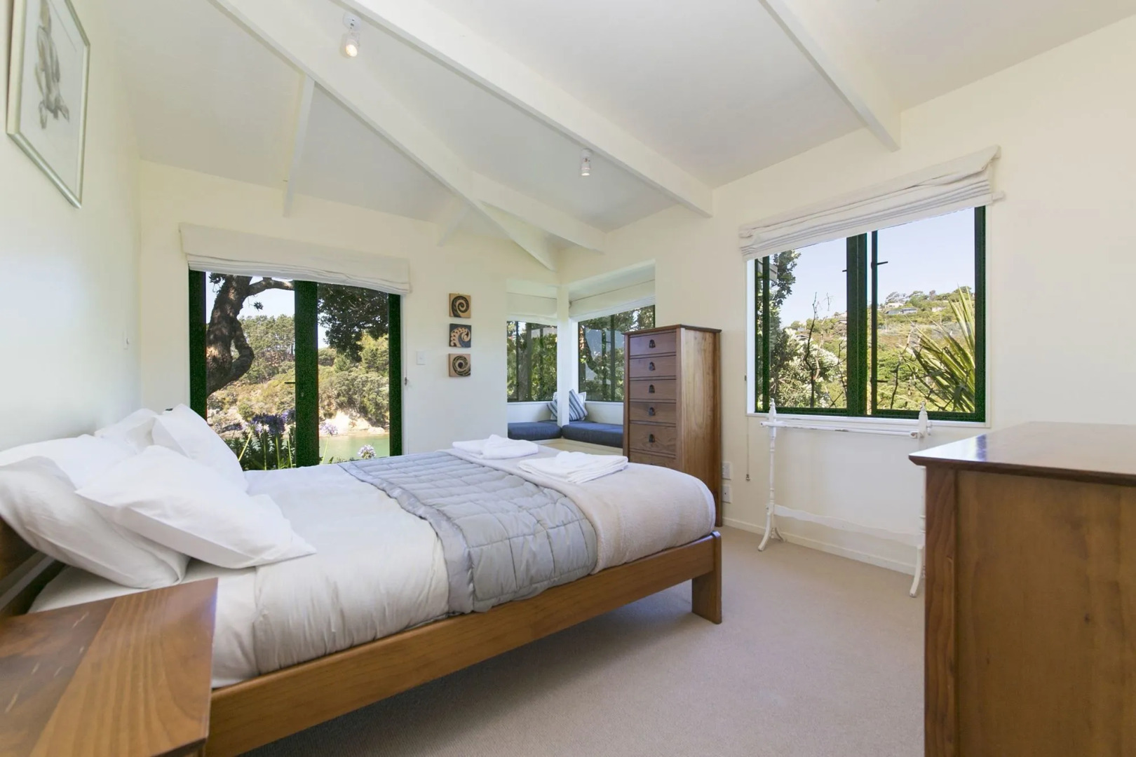 Beachfront Enclosure Bay