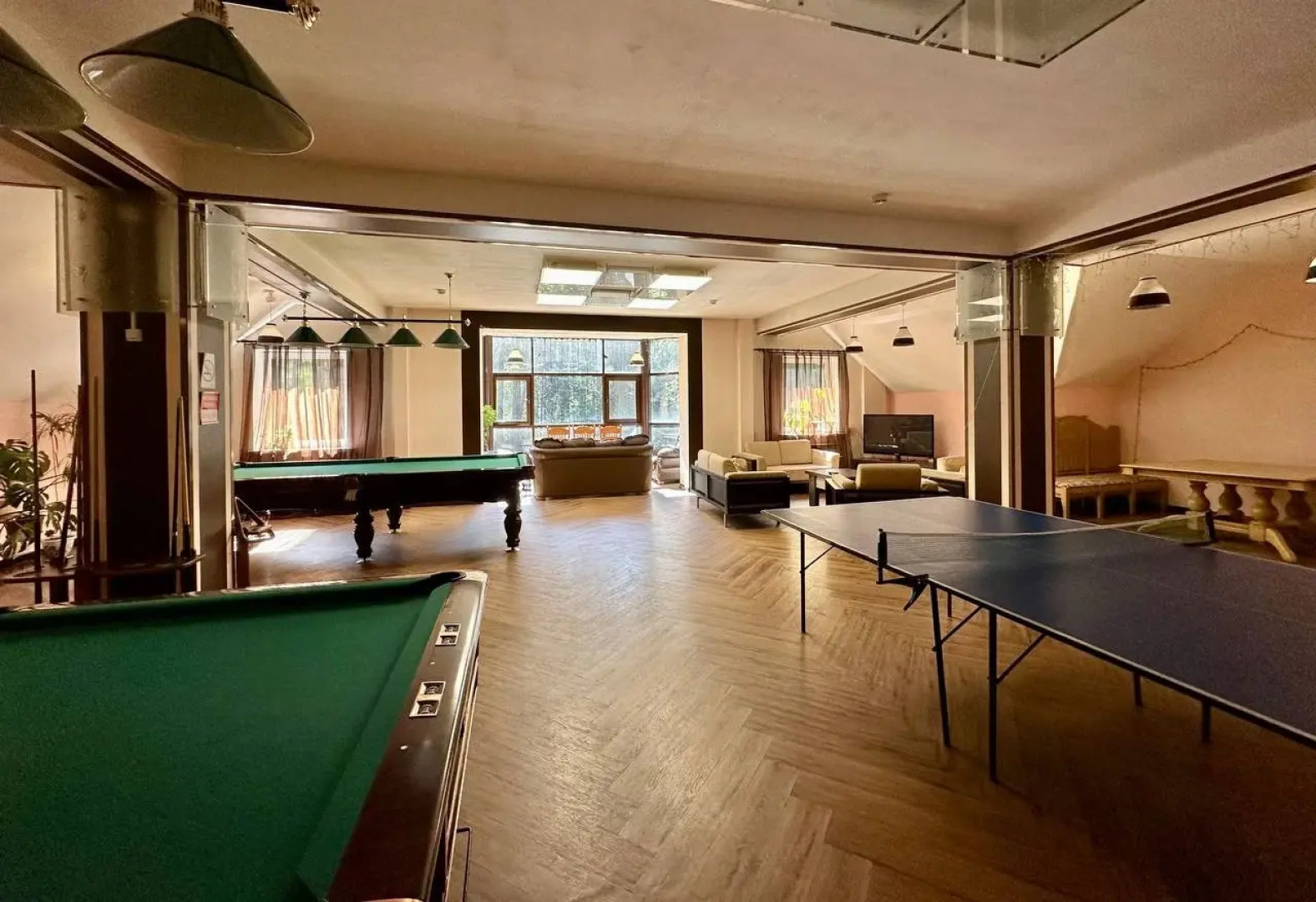 Отель «Золотые пески»