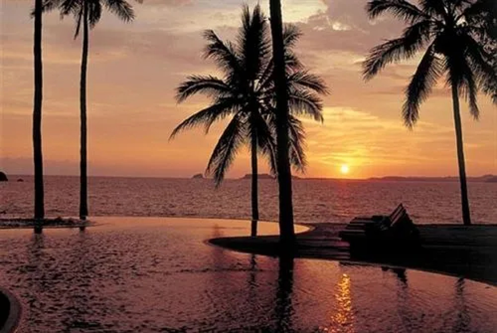 El Tamarindo Beach & Golf Resort