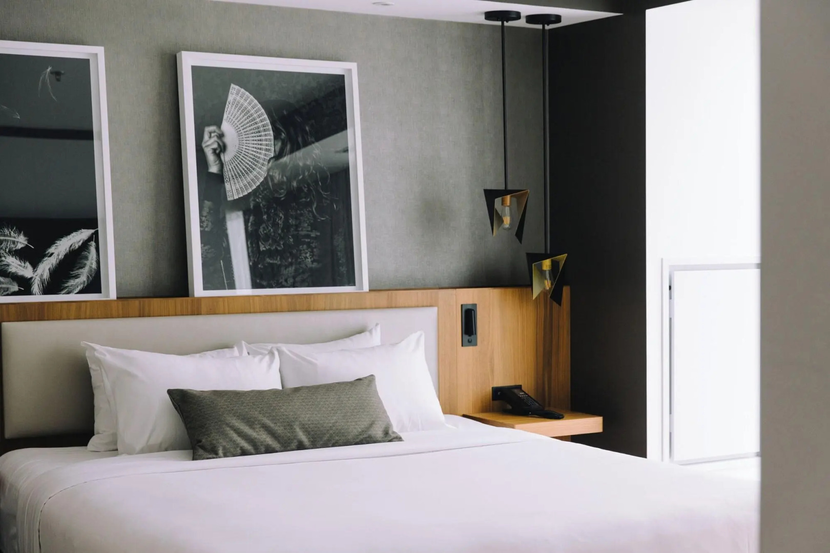 Humaniti Hotel Montreal, Autograph Collection