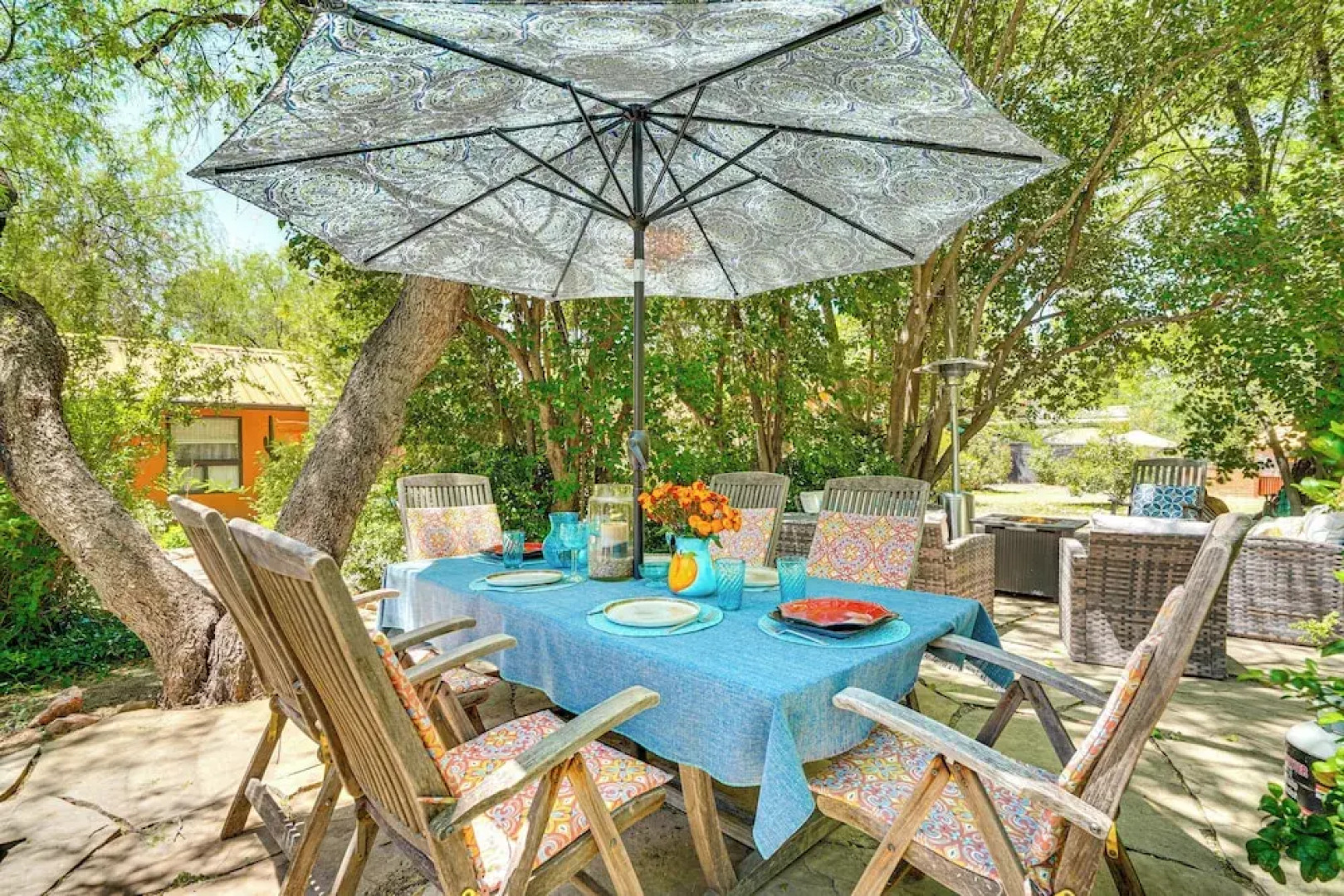 Vibrant 'casa Paloma' w/ Patio - Near Vineyards!