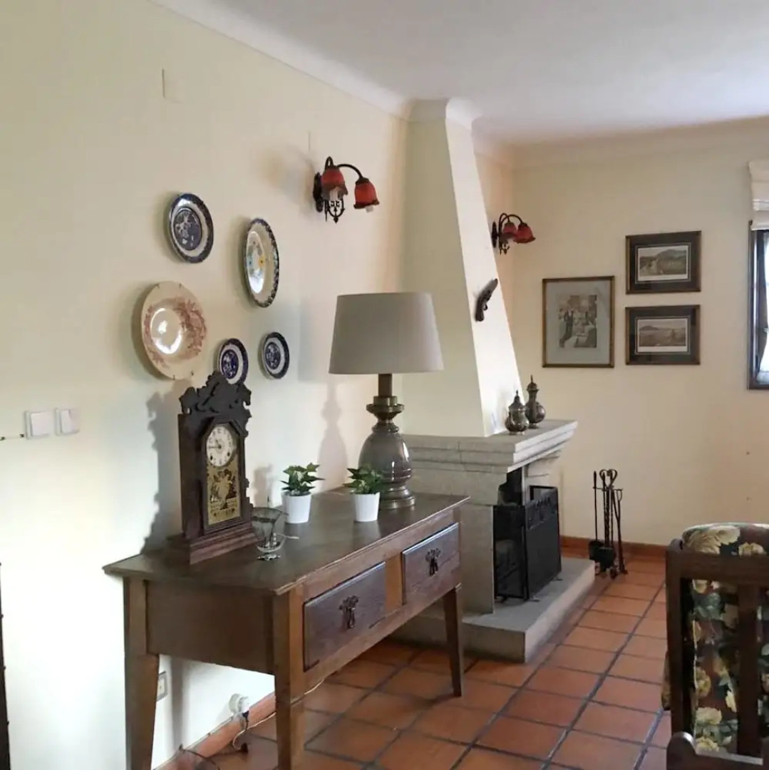 Villa With 6 Bedrooms in Castelo de Paiva, With Wonderful Mountain Vie