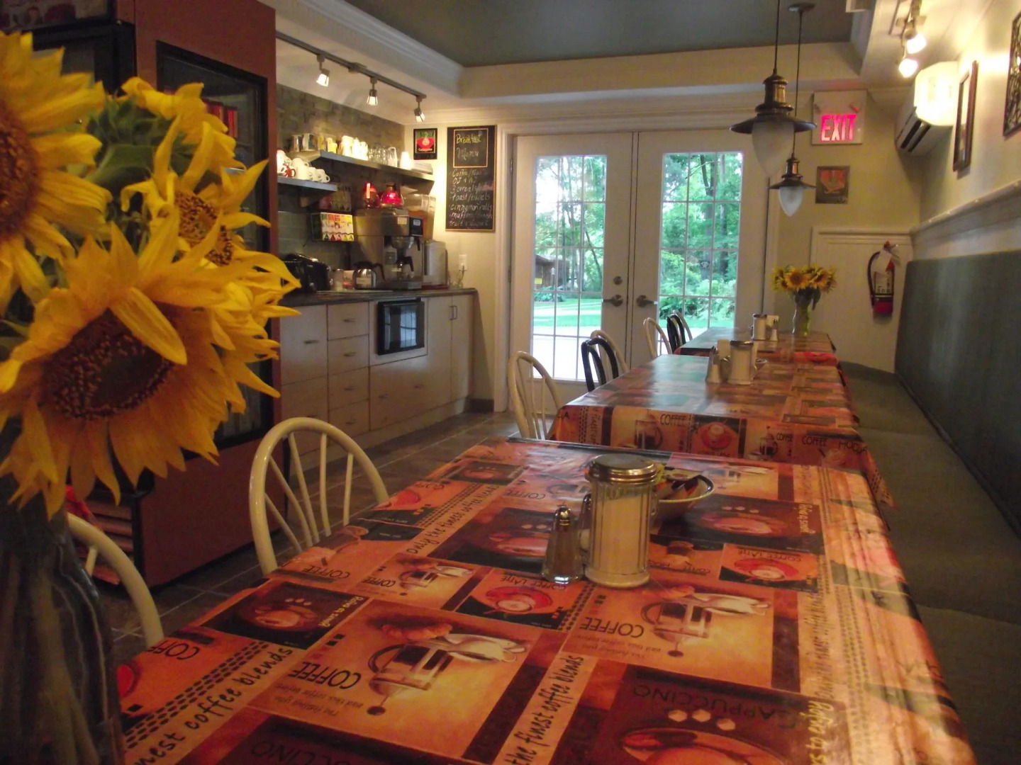 Forest Motel & Woodland Retreat