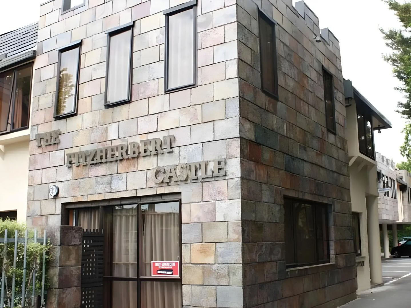 Fitzherbert Castle Motel
