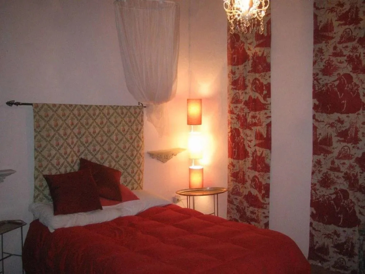 Views of mountains and the sea