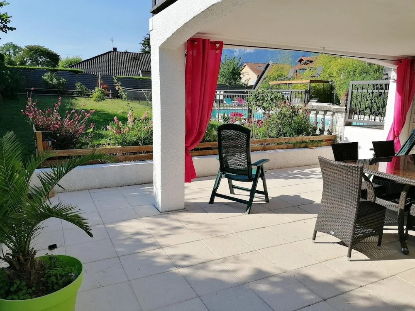 House With 2 Bedrooms in Voreppe, With Wonderful Mountain View, Pool A